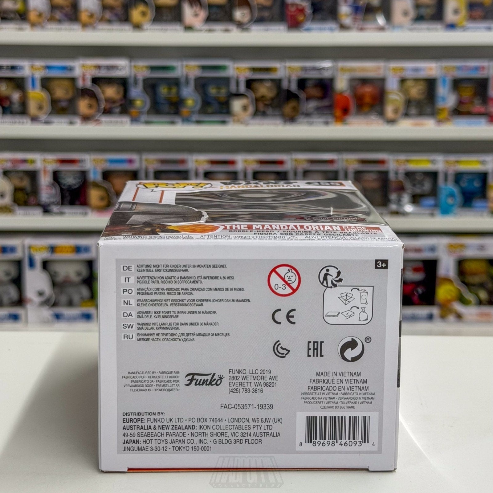 Funko Pop Star Wars Mandalorian Flame Throwing Target 355 Bounty Hunter Figure