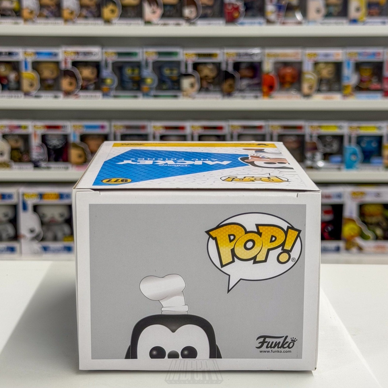 Funko Pop Disney Mickey Friends Chef Goofy Hollywood Exclusive 977 Vinyl Figure