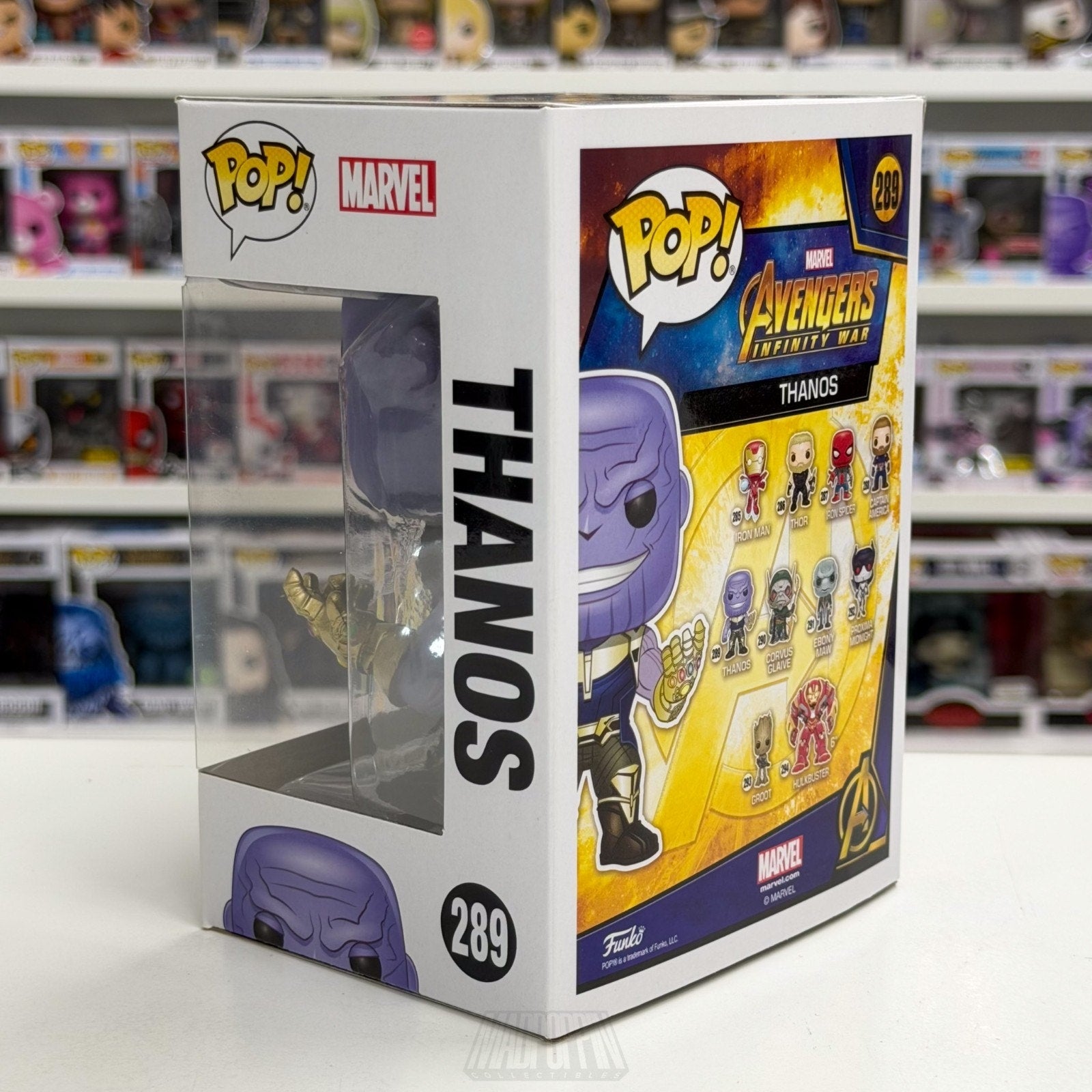 Funko Pop Marvel Avengers Infinity War Thanos w/Gauntlet 289 Titan Vinyl Figure