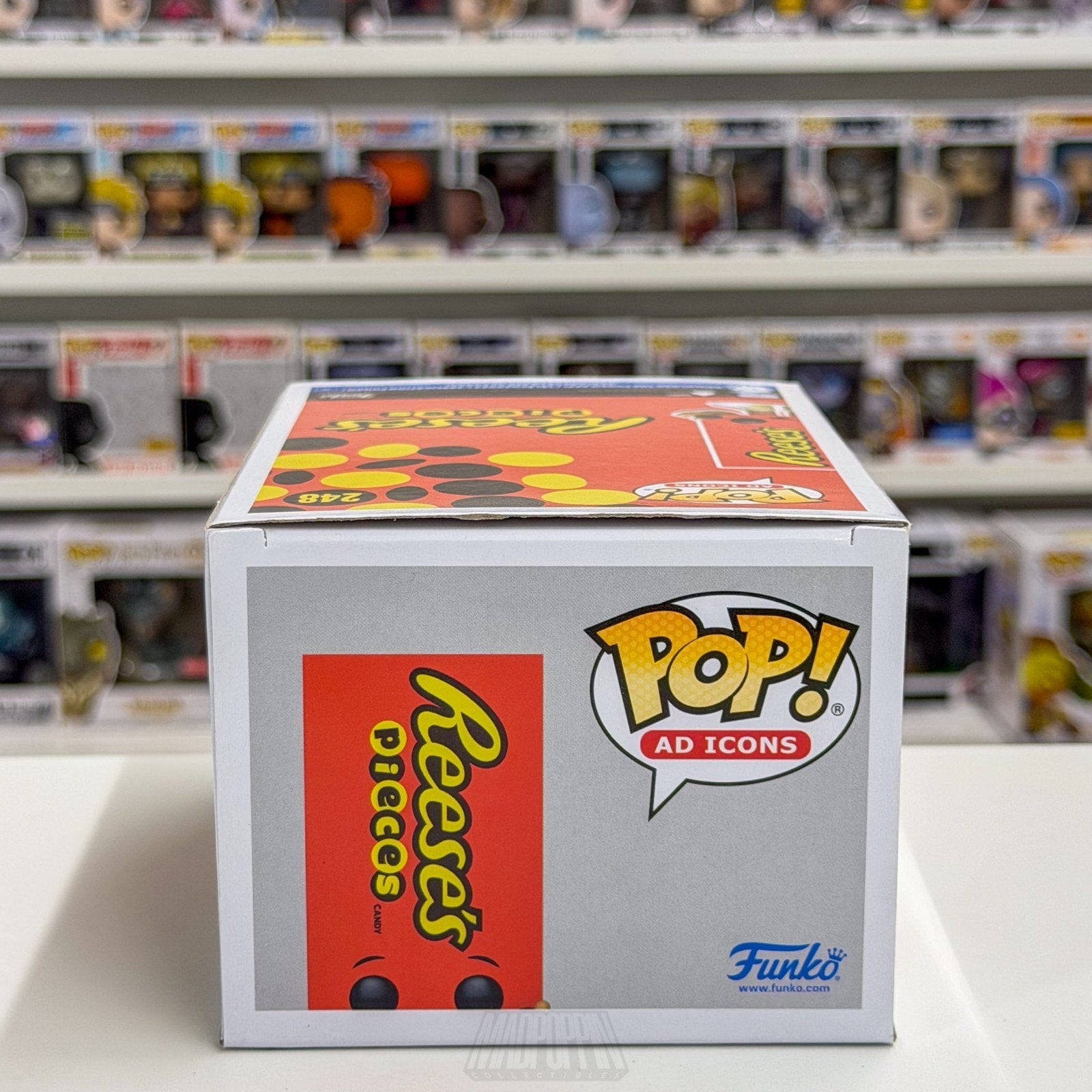 Funko Pop Ad Icons Reese's Pieces Box GameStop 248 Chocolate Candy Vinyl Figure