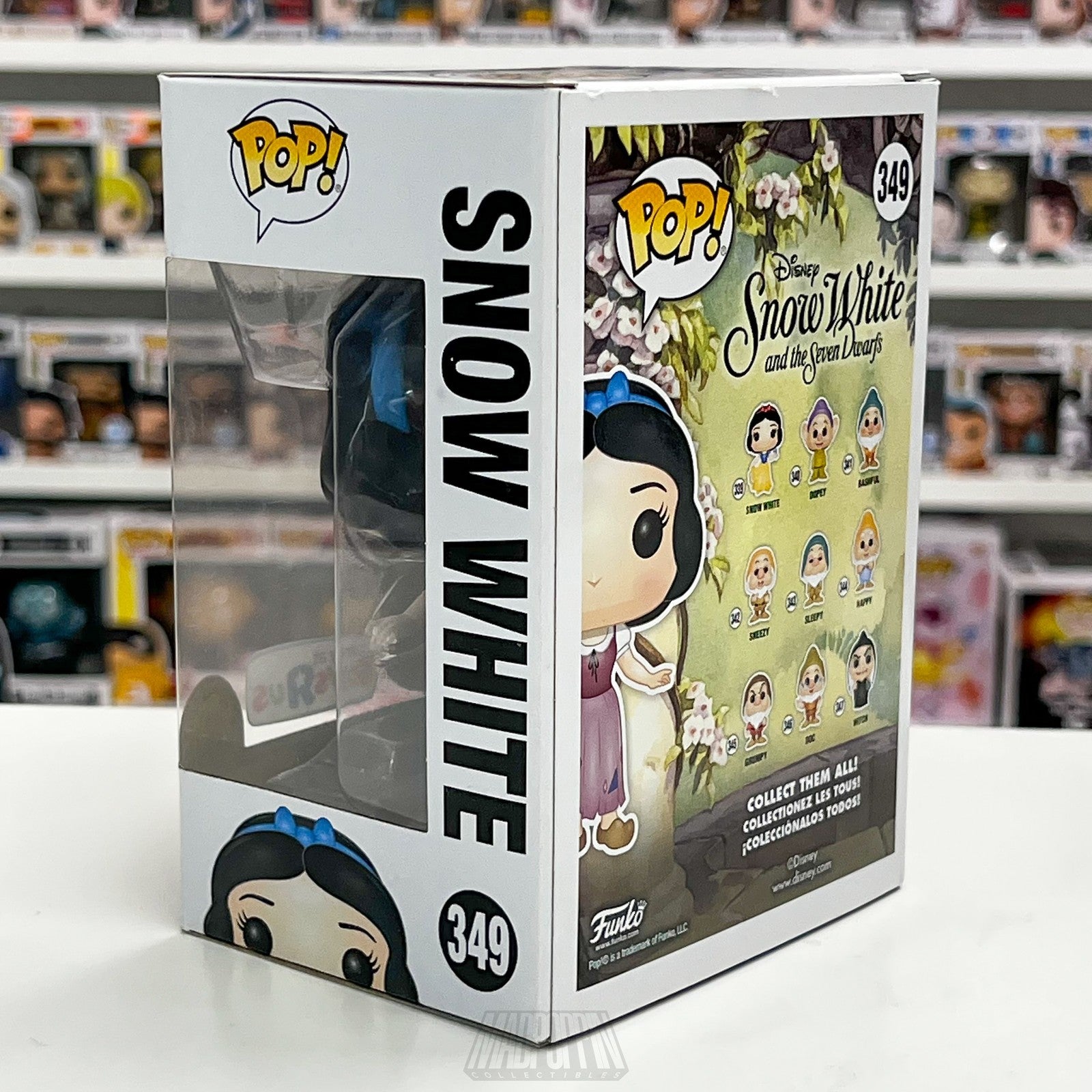 Funko Pop Disney Snow White 349 Toys R Us Exclusive Vinyl Figure New Collectible