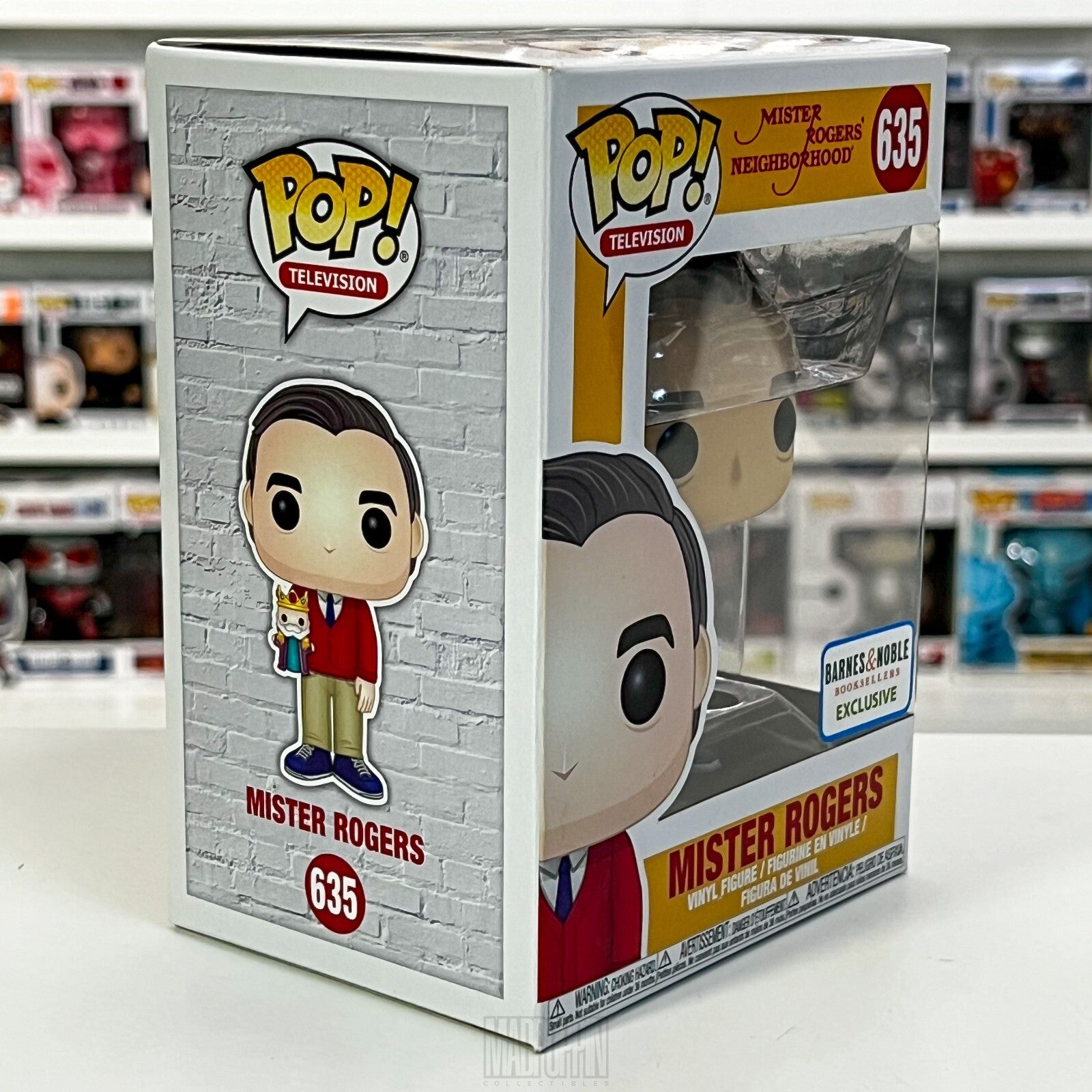 Funko Pop TV Mister Rogers Neighborhood w/Puppet Barnes & Noble Red Sweater 635