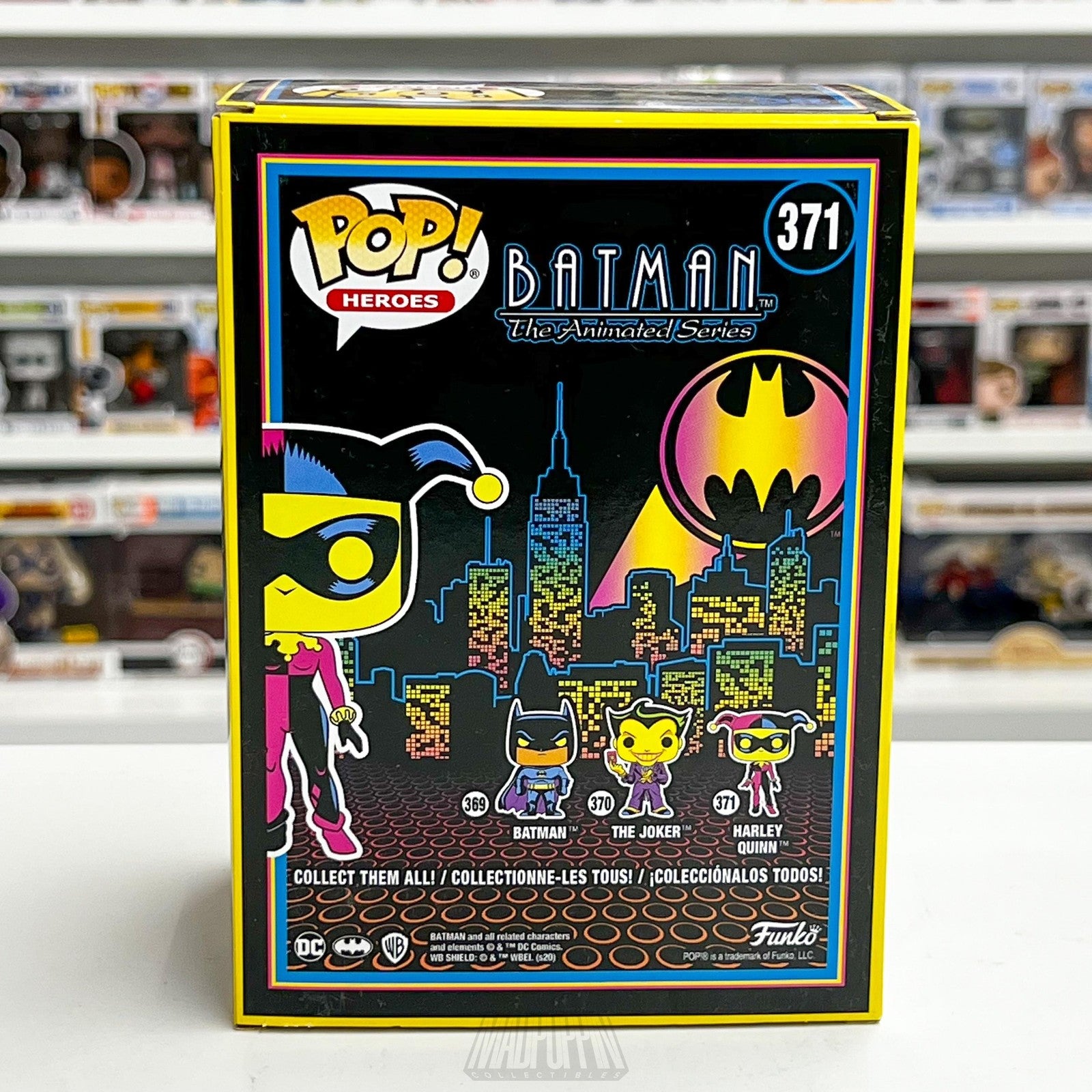 Funko Pop Harley Quinn 371 Batman Animated Black Light Glow Hot Topic Exclusive