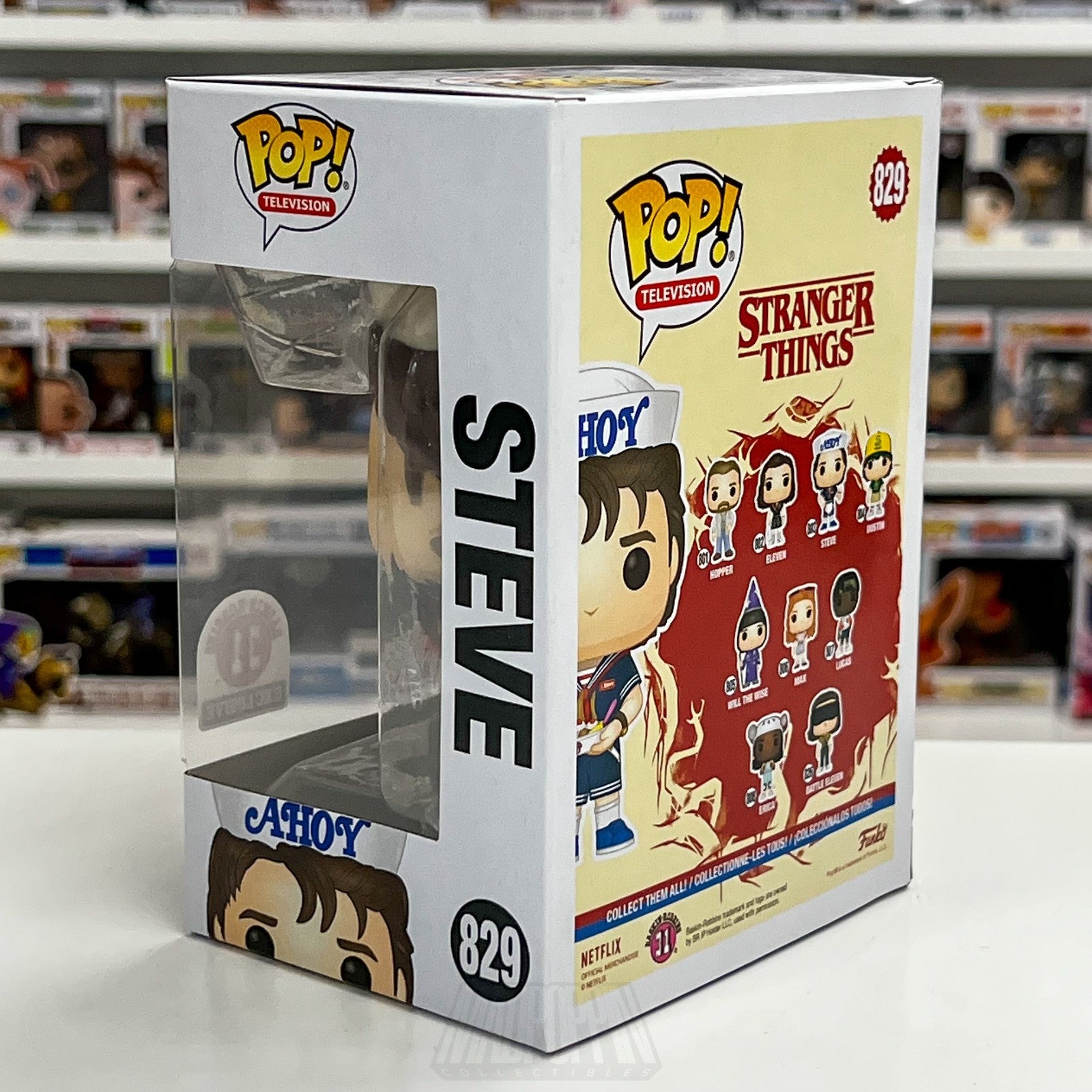 Funko Pop Television Stranger Things Steve w/Sundae Baskin-Robbins 829 Figure2