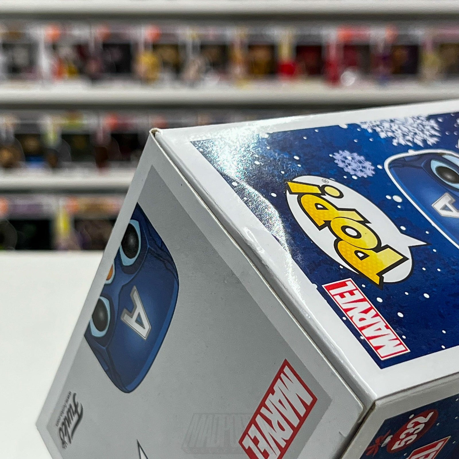 Funko Pop Marvel Holiday Cap Snowman 532 Captain America Bobble-Head Vinyl8