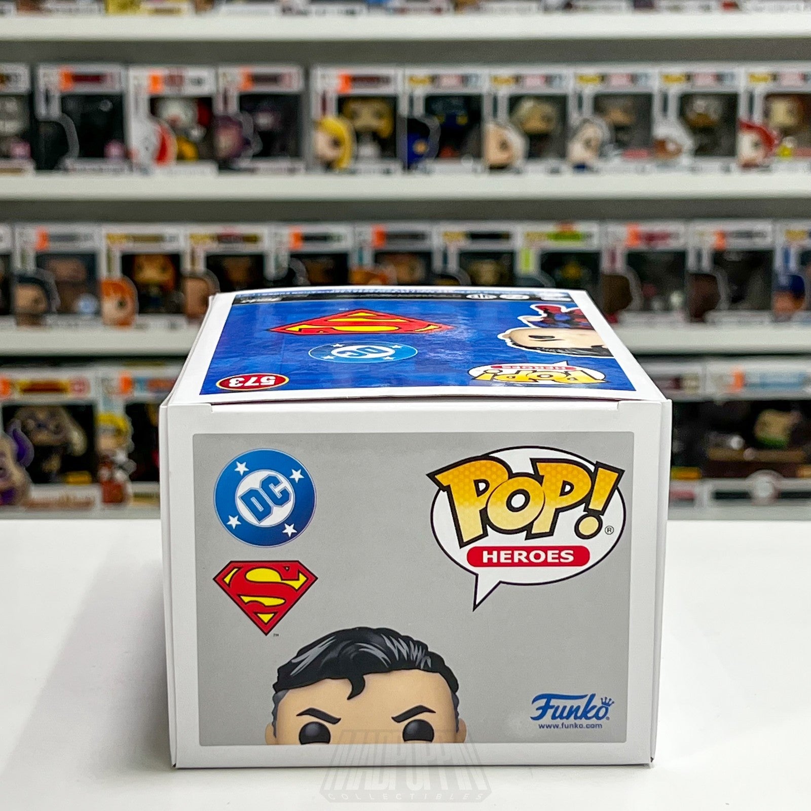 Funko Pop DC Super Heroes Superman 573 NYCC 2025 Official Con Sticker Comic Deco