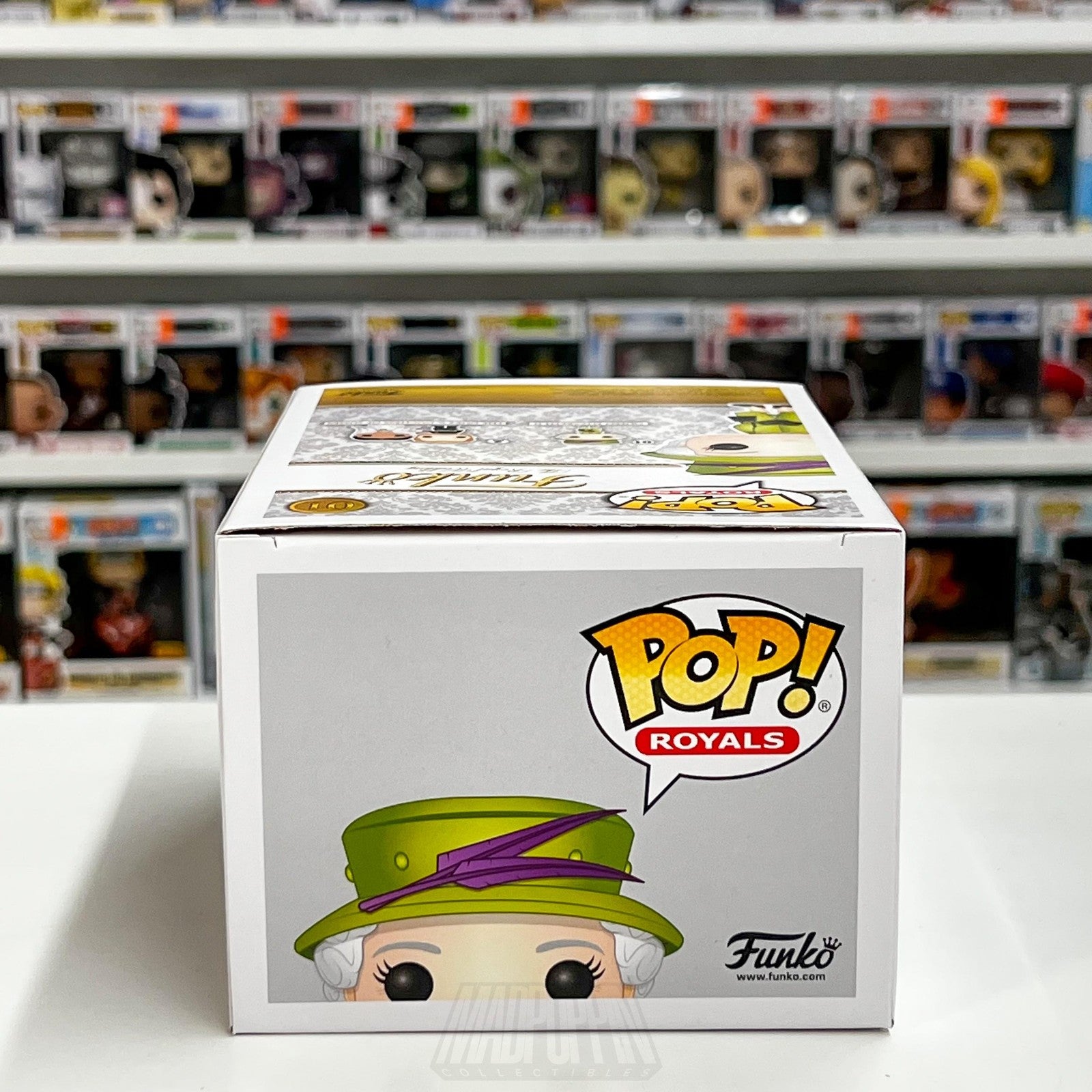 Funko Pop The Royal Wedding Queen Elizabeth II Green Dress 01 UK Figure Toy Mint