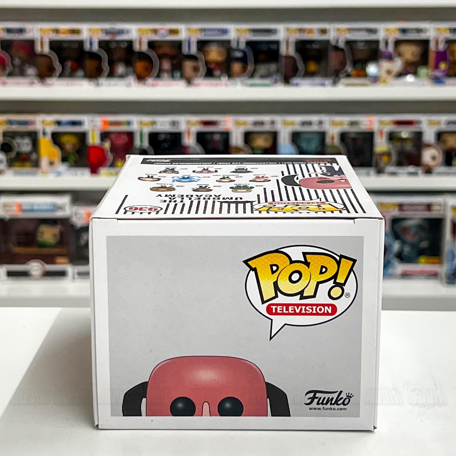 Funko Pop Television Umbrella Academy Cha Cha #936 Vinyl Figure Netflix New