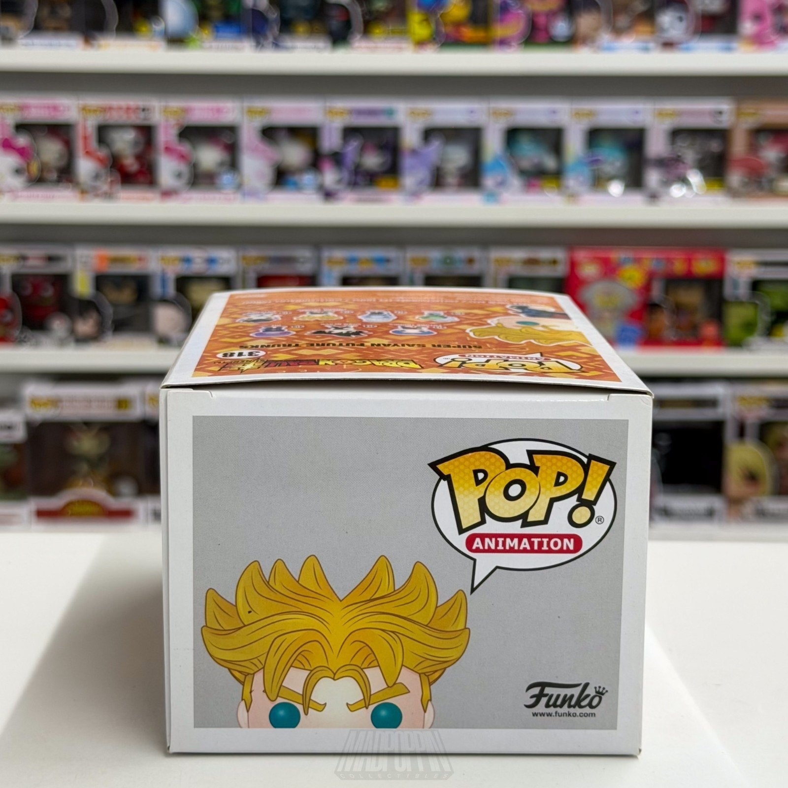 Funko Pop Anime Dragon Ball Super Saiyan Future Trunks Hot Topic 318 Toy Figure