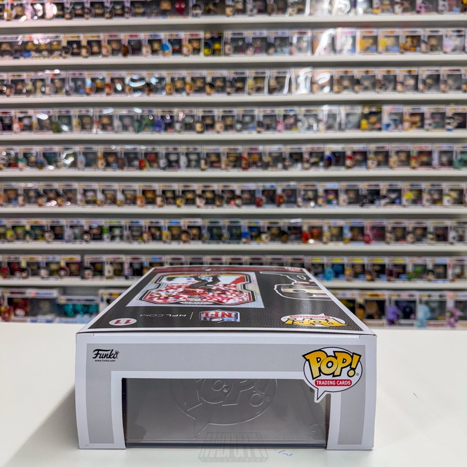 Funko Pop NLF Football Tampa Bay Bucs Tom Brady 11 Panini Prizm Toy Vinyl Figure