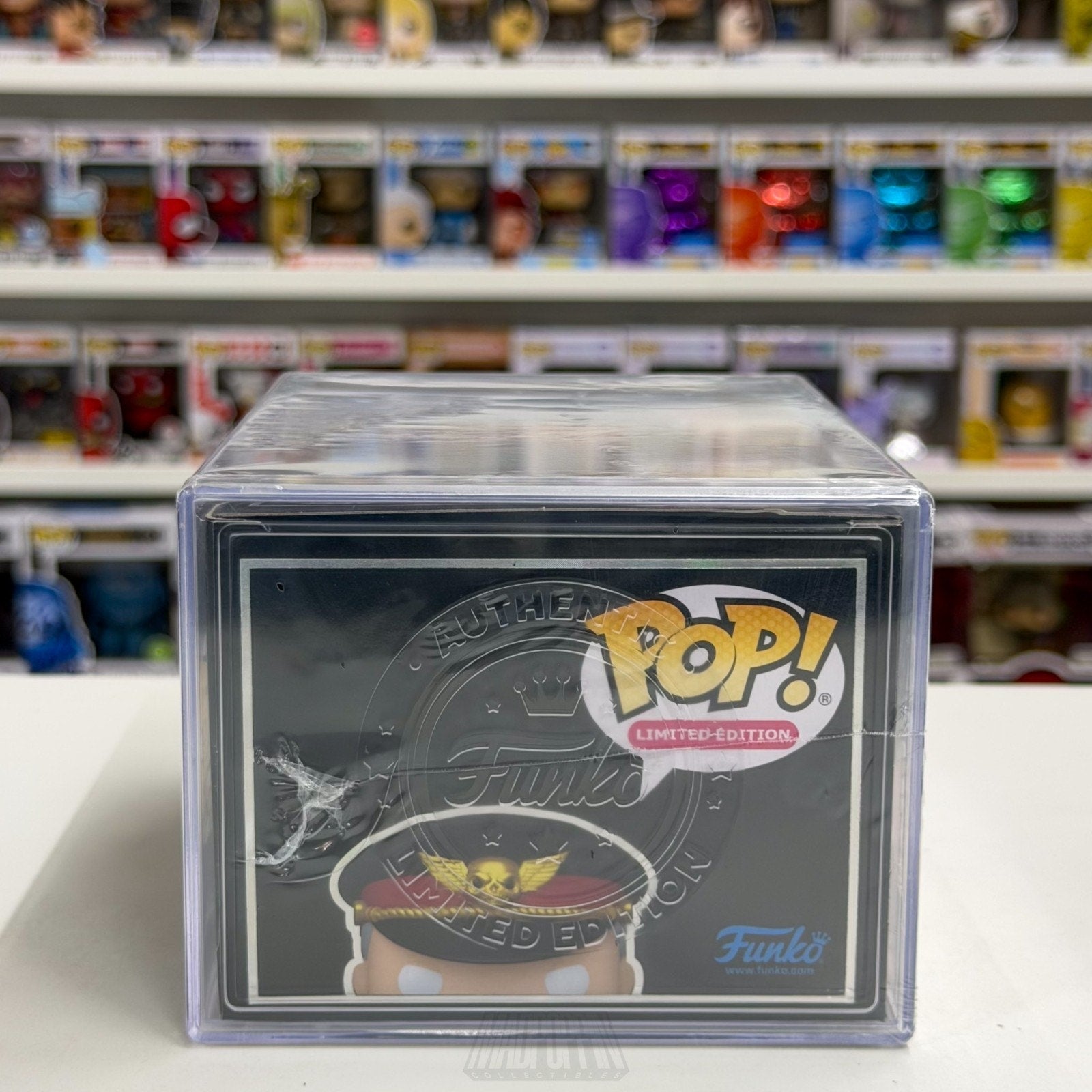 Funko Pop Street Fighter M Bison Glow 1232 1500 SDCC 2026 LEGENDARY CON STICKER