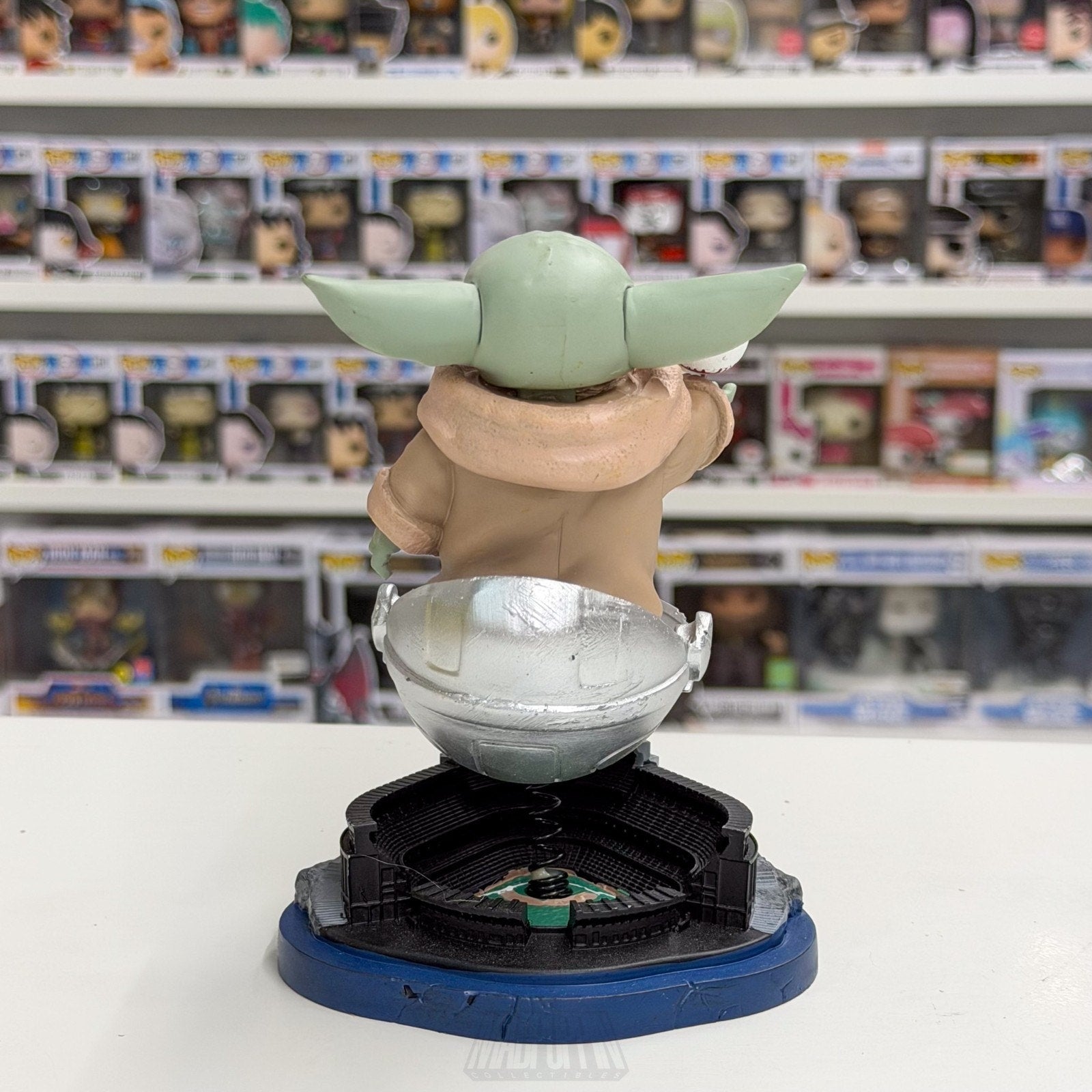 Los Angeles Dodgers Star Wars Grogu Bobblehead Exclusive Giveaway Baby Yoda Toy