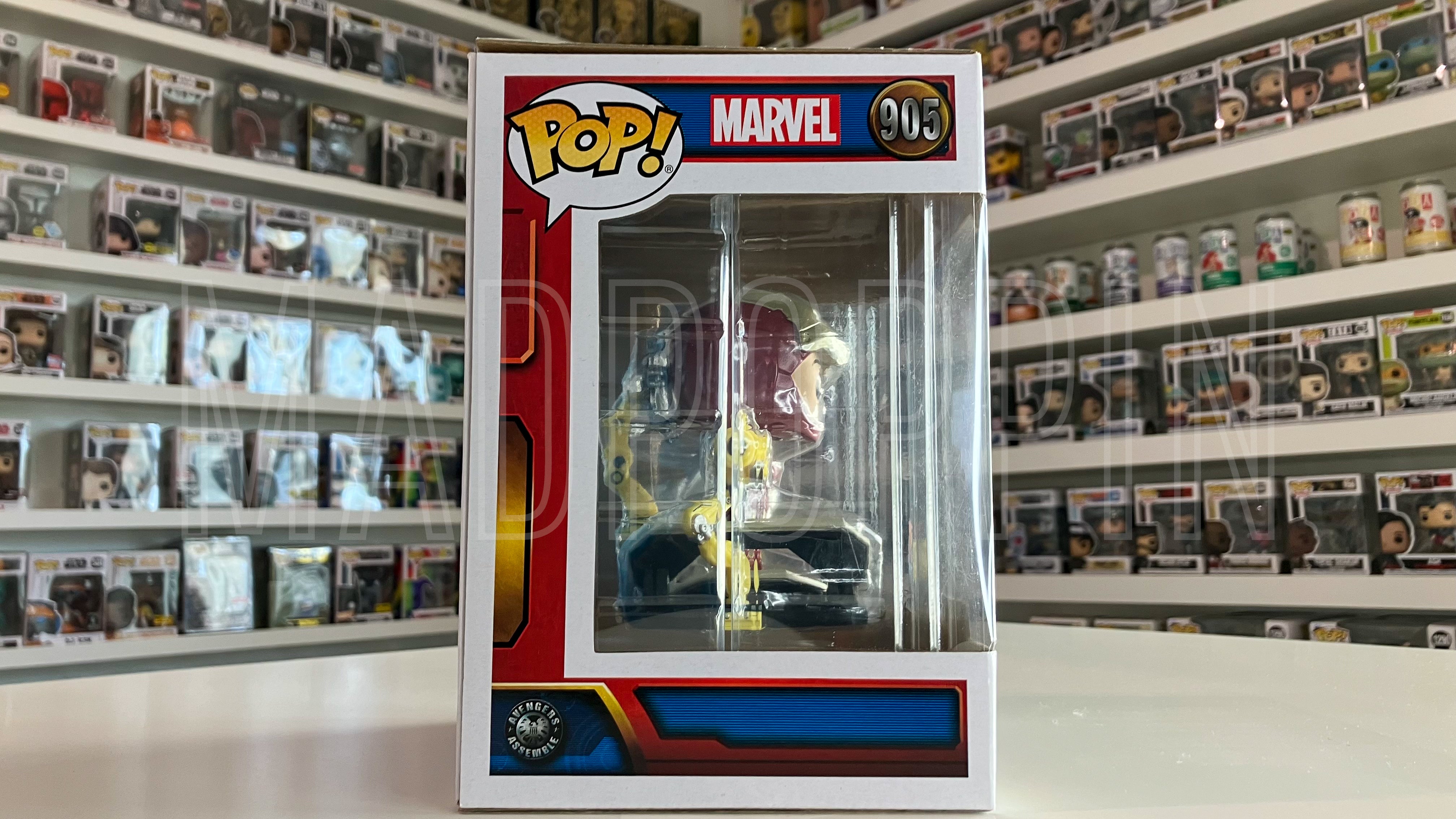 Funko POP! Deluxe Marvel Iron Man 2 w/ Gantry Glow in the Dark PX Exclusive #905