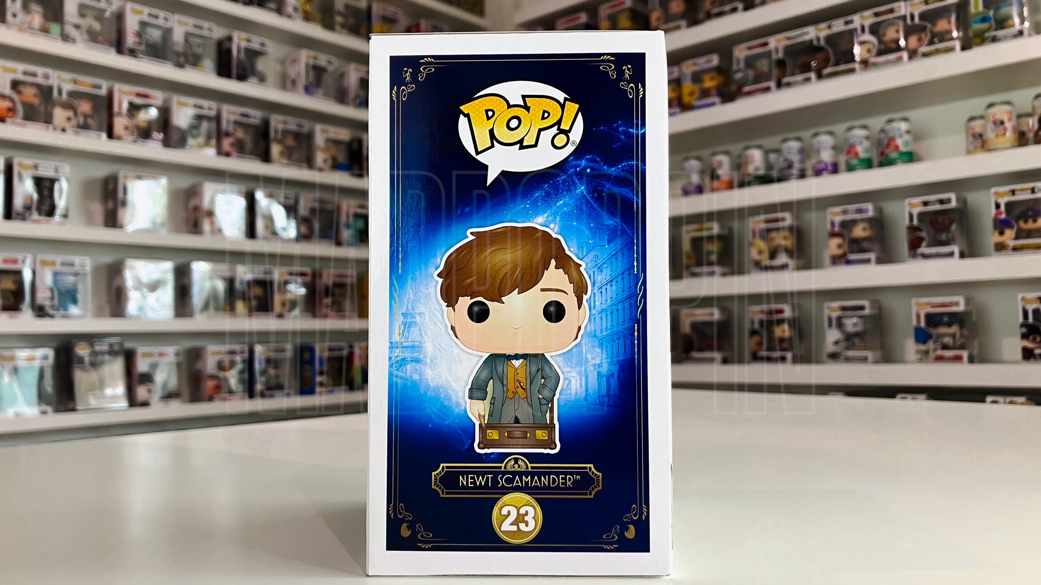 Funko Pop Fantastic Beasts The Crimes of Grindelwald Newt Scamander In Suitcase 23