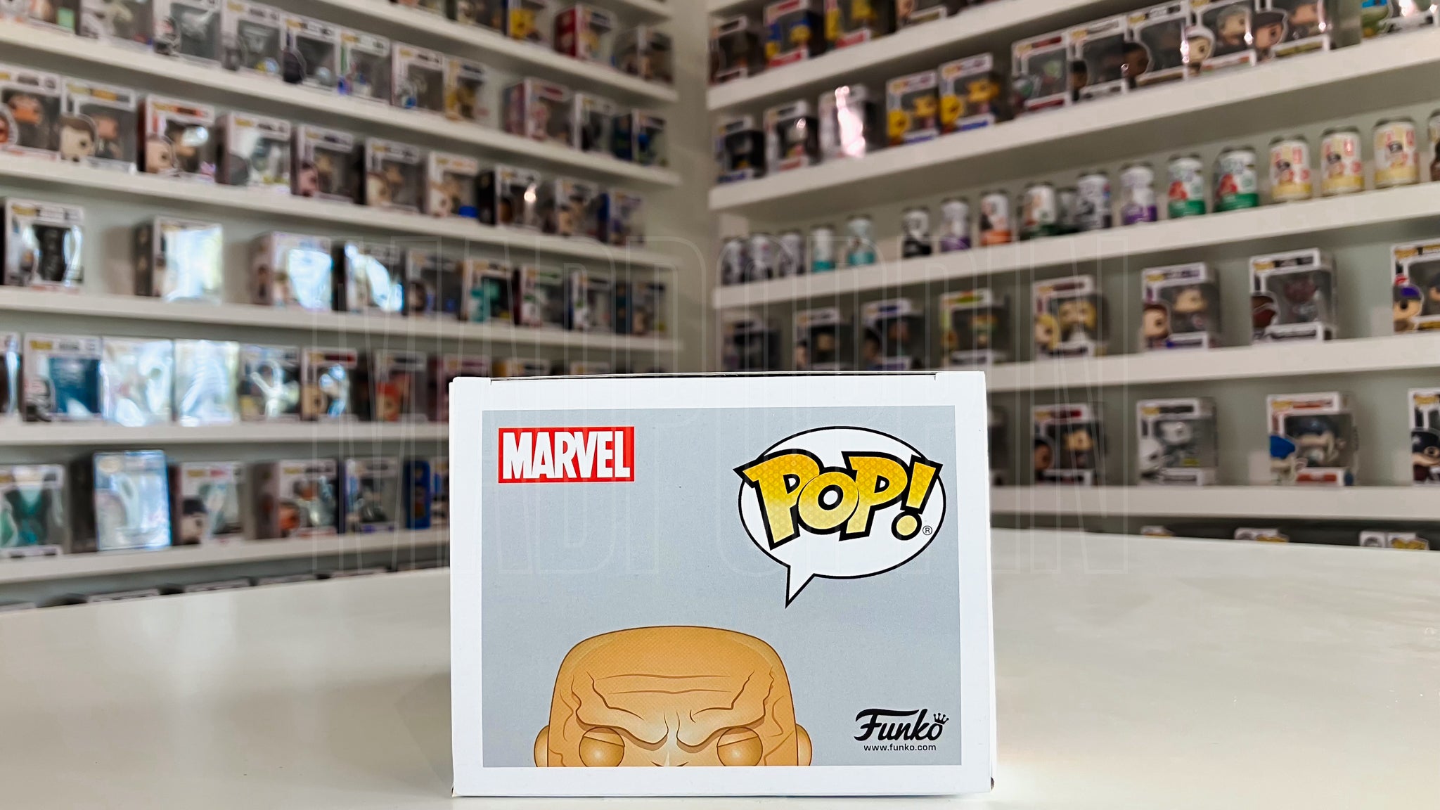 Funko Pop Marvel Avengers Infinity War Thanos Orange Chrome Walmart 289