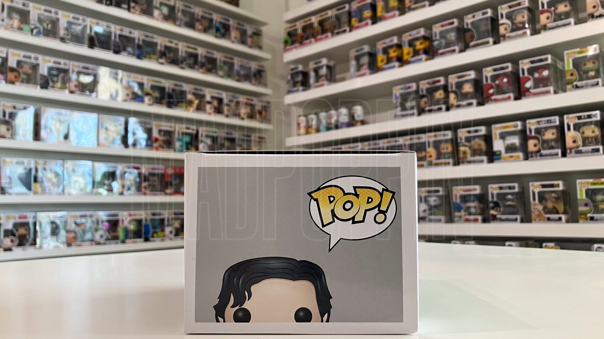 Funko Pop TV HBO Game of Thrones Jon Snow Bloody Hot Topic Exclusive 07