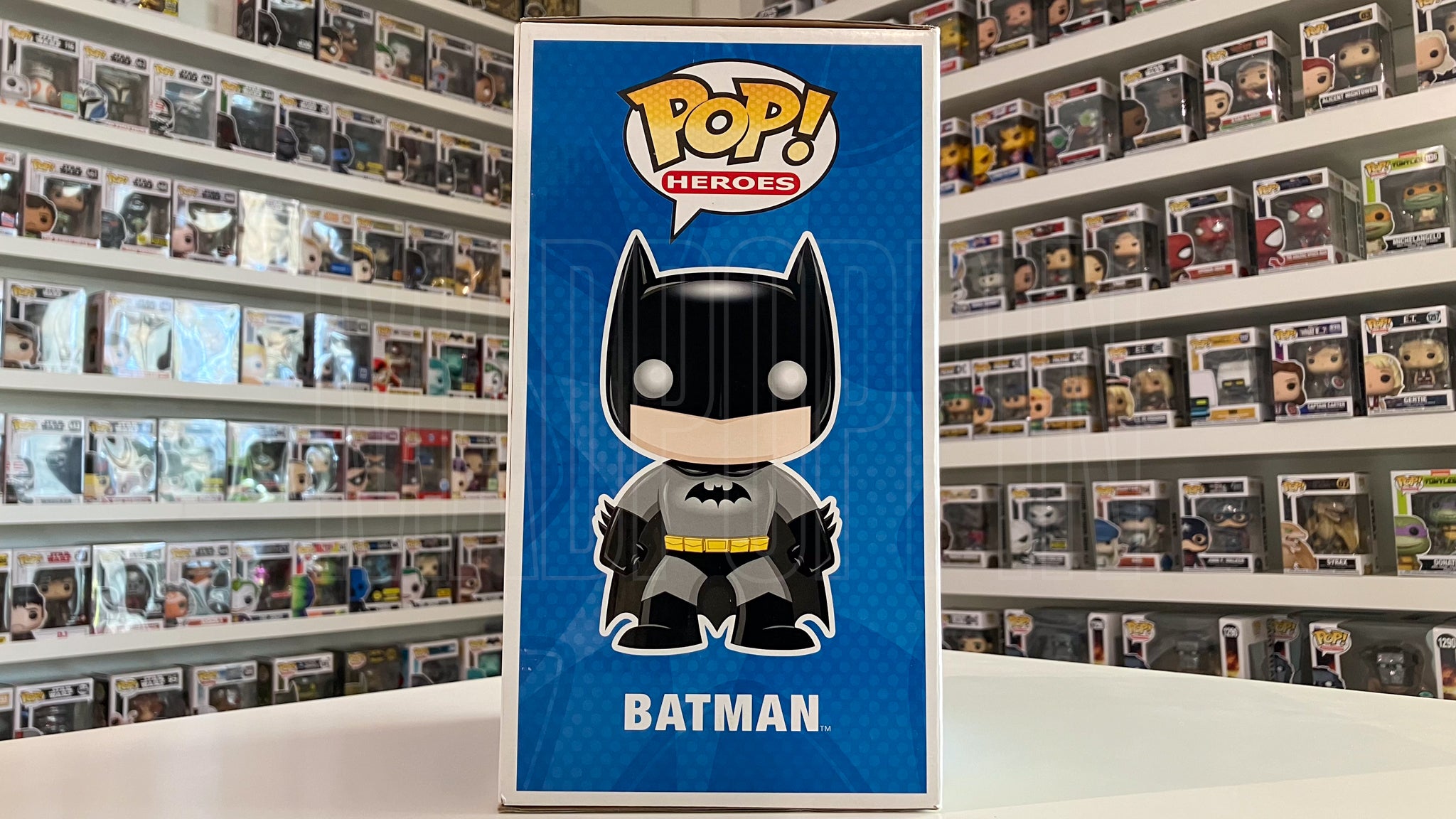 Funko Pop Heroes DC Universe Batman Black Giant 9 Inch Vaulted