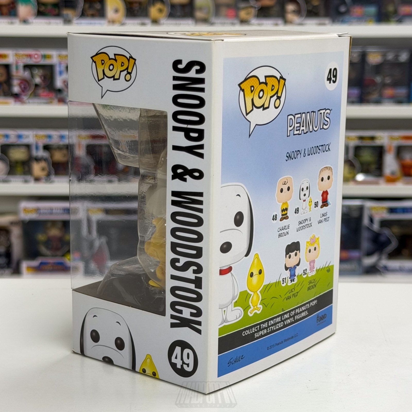 Funko Pop Peanuts Snoopy & Woodstock 49 Cartoon Comic Beagle Dog Vinyl Figure
