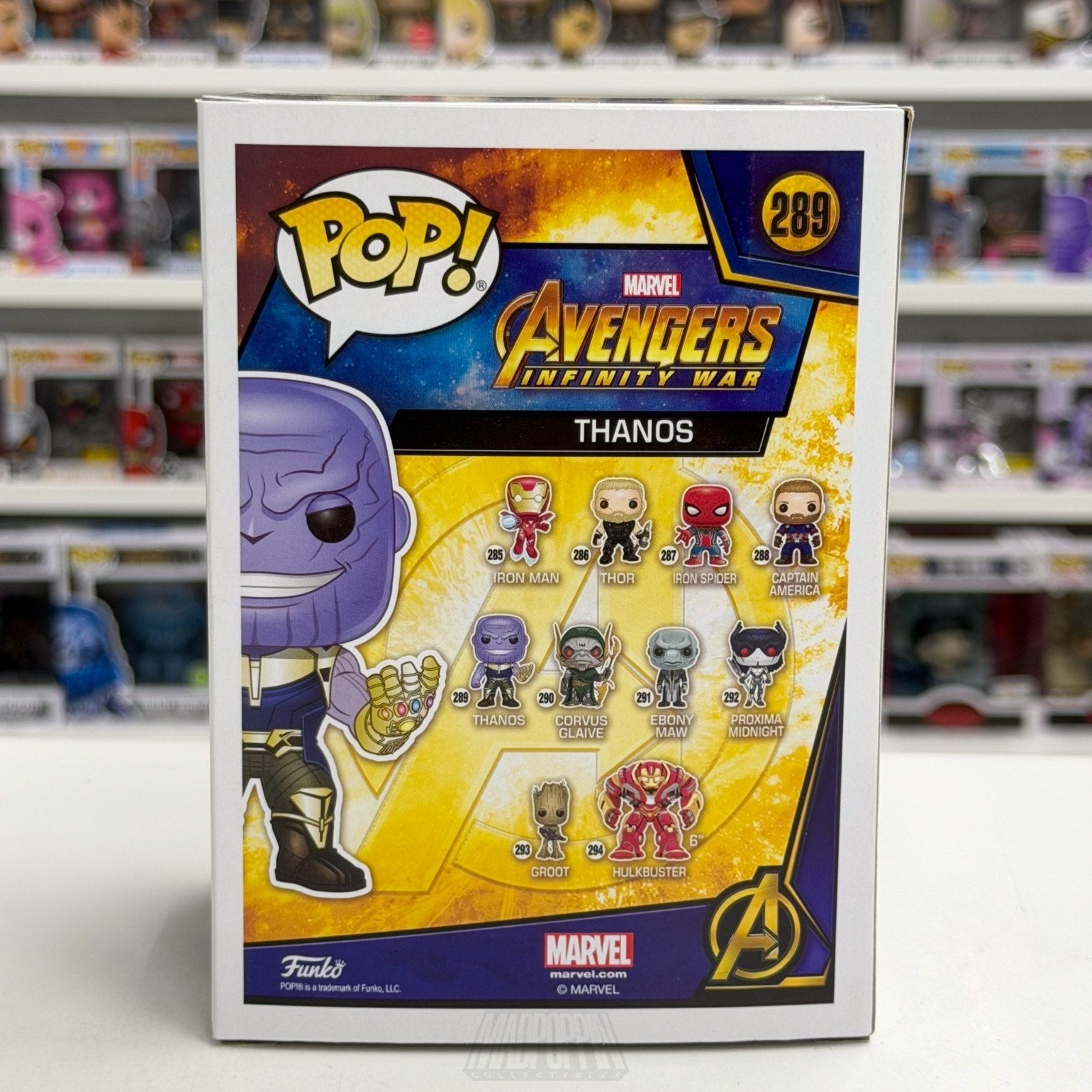 Funko Pop Marvel Avengers Infinity War Thanos w/Gauntlet 289 Titan Vinyl Figure