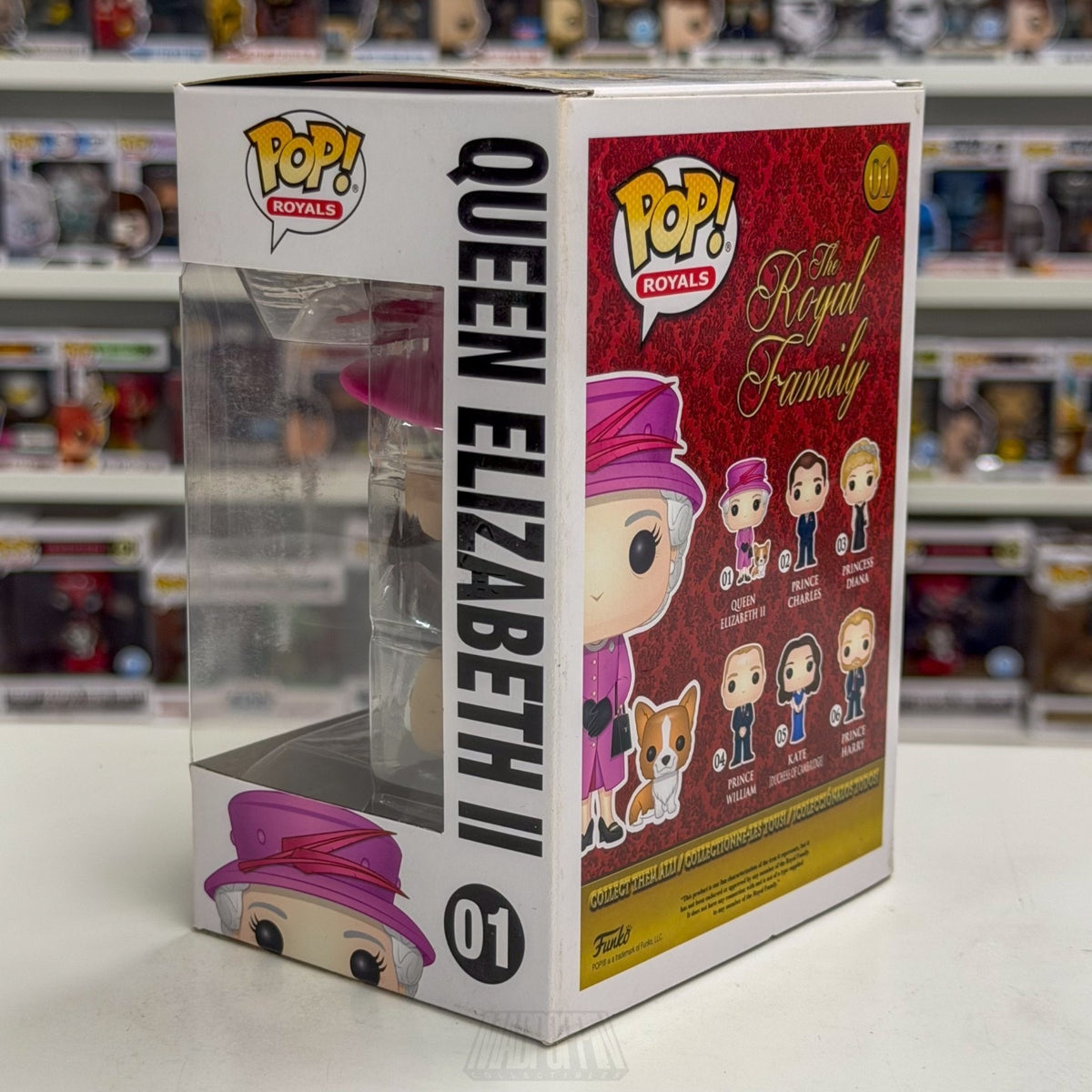 Funko Pop The Royal Family Queen Elizabeth II Pink Outfit Corgi 01 Vinyl Figure