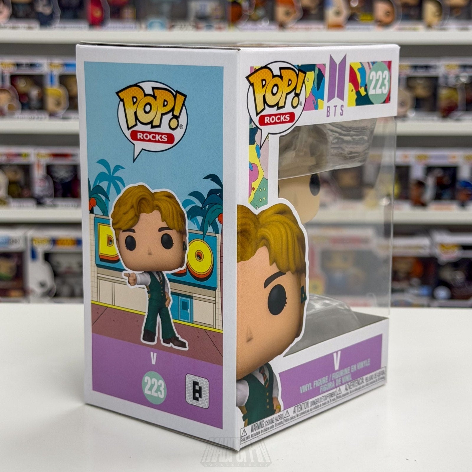 Funko Pop Rocks BTS Dynamite V 223 Bangtan Boy Band Korean K-Pop Vinyl Figure