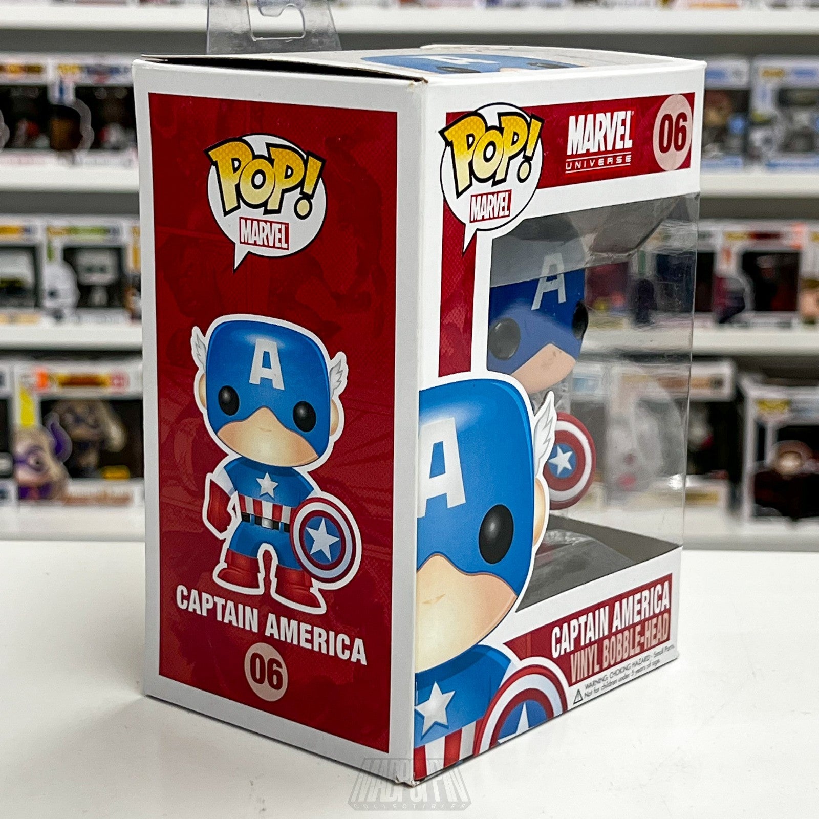 Funko Pop Marvel Universe Captain America Bobblehead 06 Original Hang Tag 2011