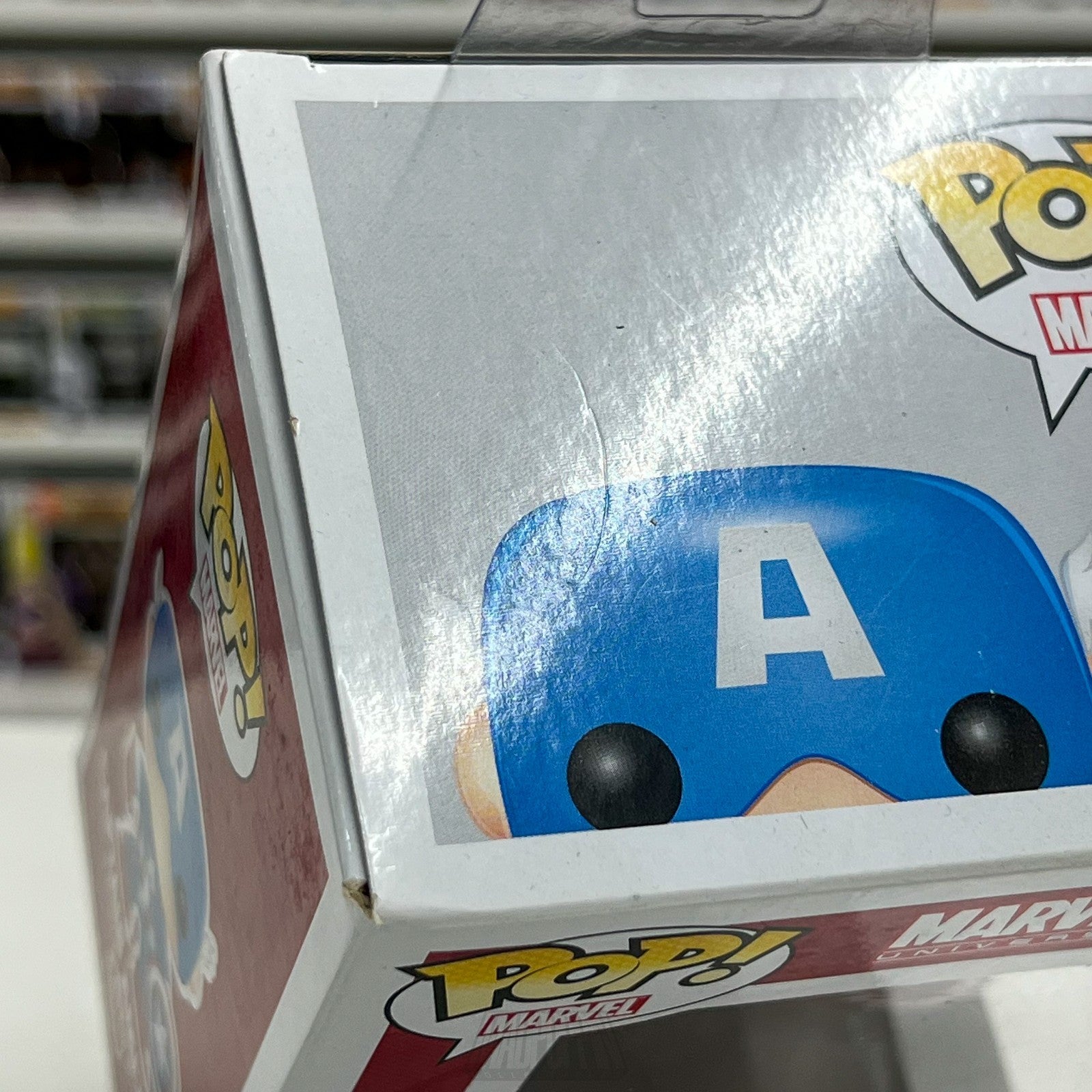 Funko Pop Marvel Universe Captain America Bobblehead 06 Original Hang Tag 2011