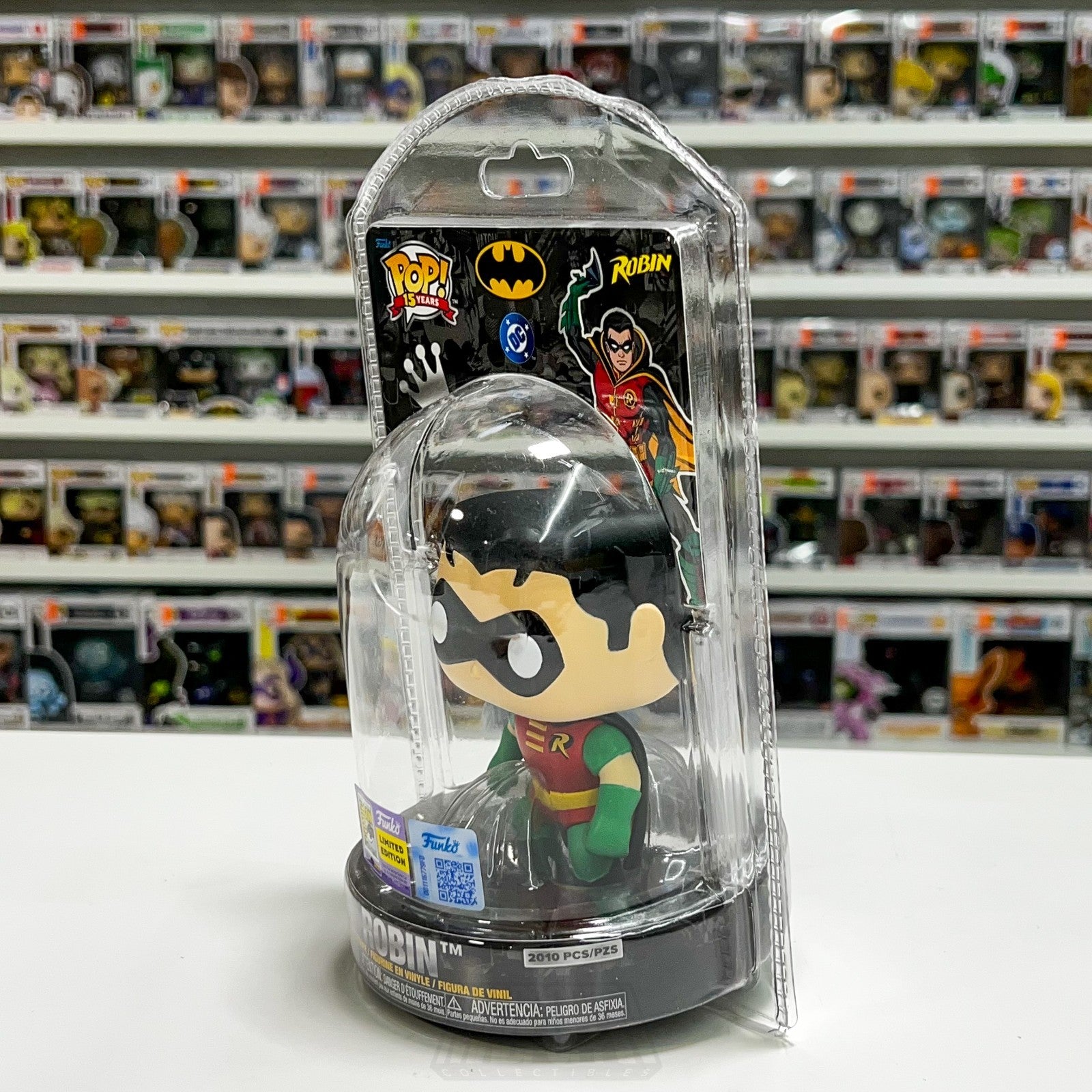 Funko Pop DC Heroes Robin Clamshell SDCC 2025 Exclusive LE 2010 Pcs Boy Wonder