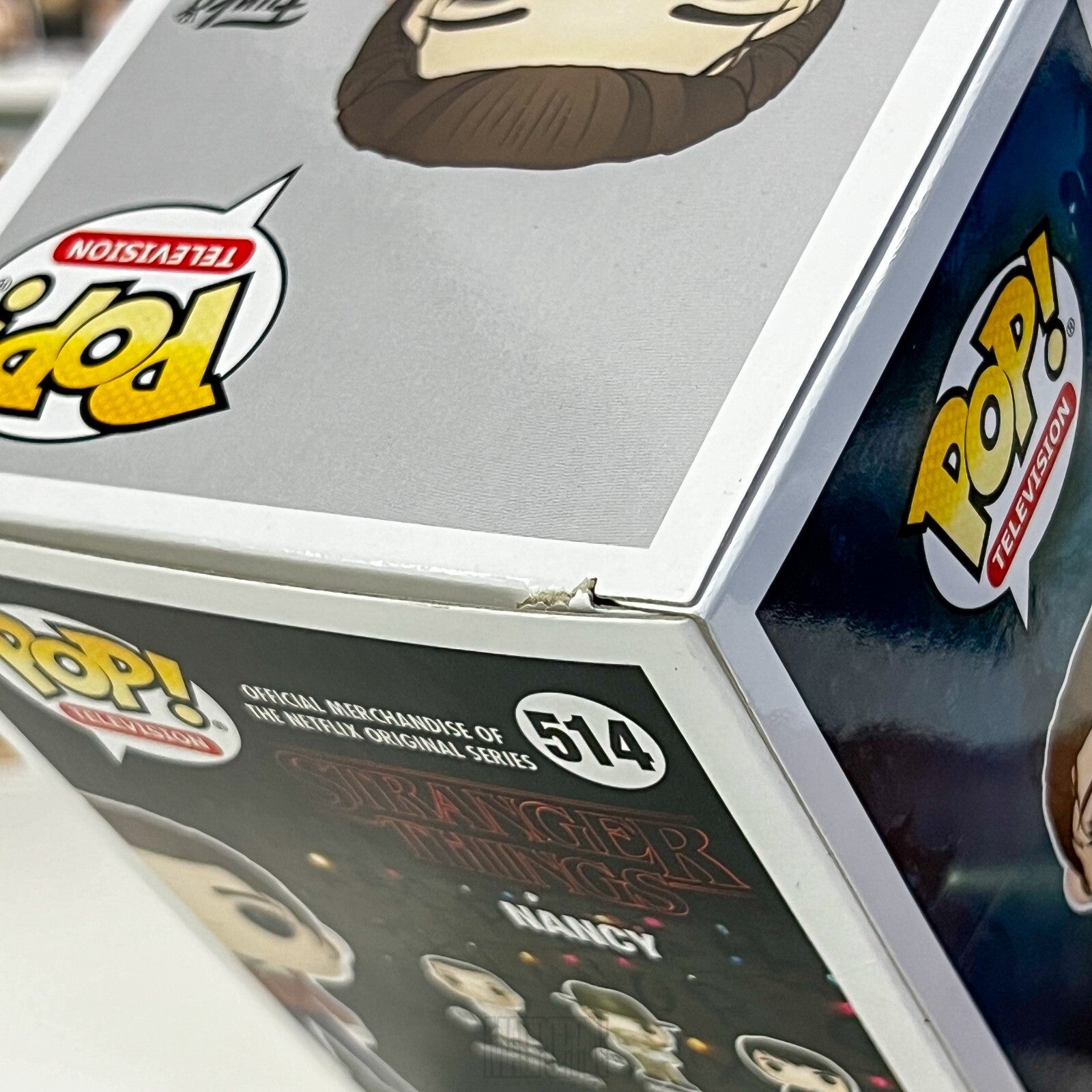 Funko Pop TV Netflix Stranger Things Nancy Wheeler w/Gun Coly Python Vaulted 514