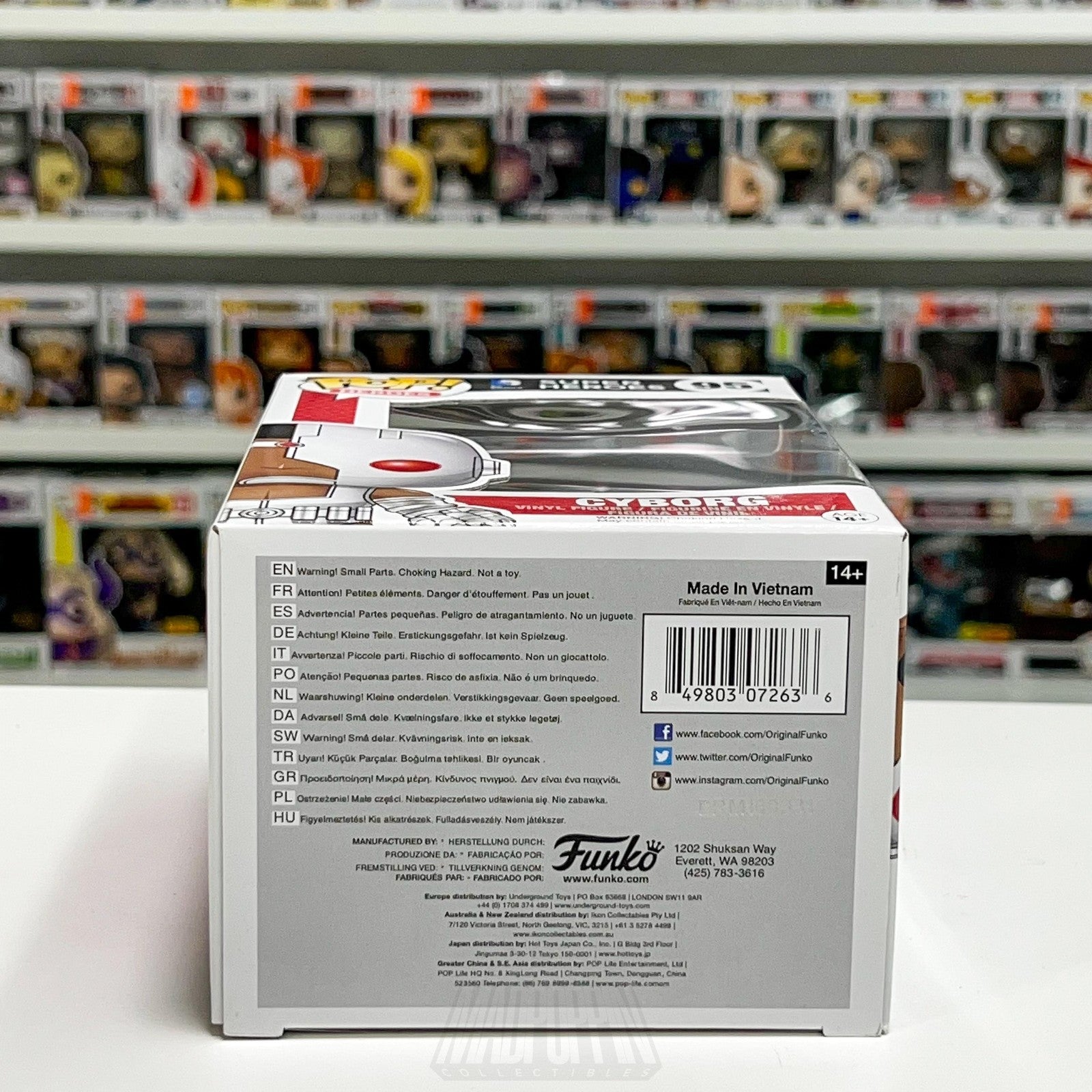 Funko Pop Heroes DC Comics Super Heroes Cyborg 95 Vinyl Figure New in Box Toy