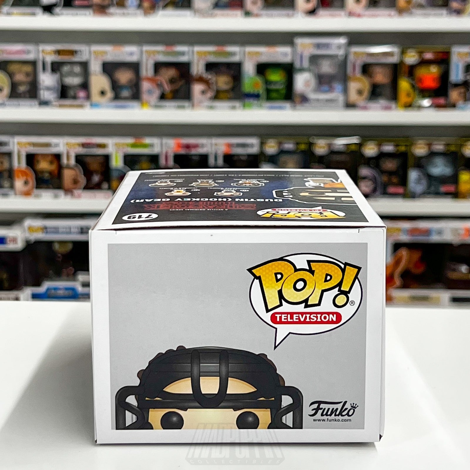Funko Pop Television Stranger Things Dustin Hockey Gear Hot Topic 719 Toy Figure6