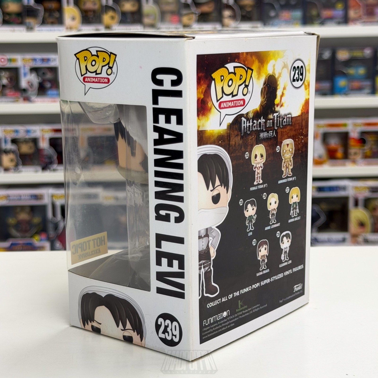 Funko Pop Anime Attack on Titan Cleaning Levi Hot Topic 239 Manga Vinyl Figure