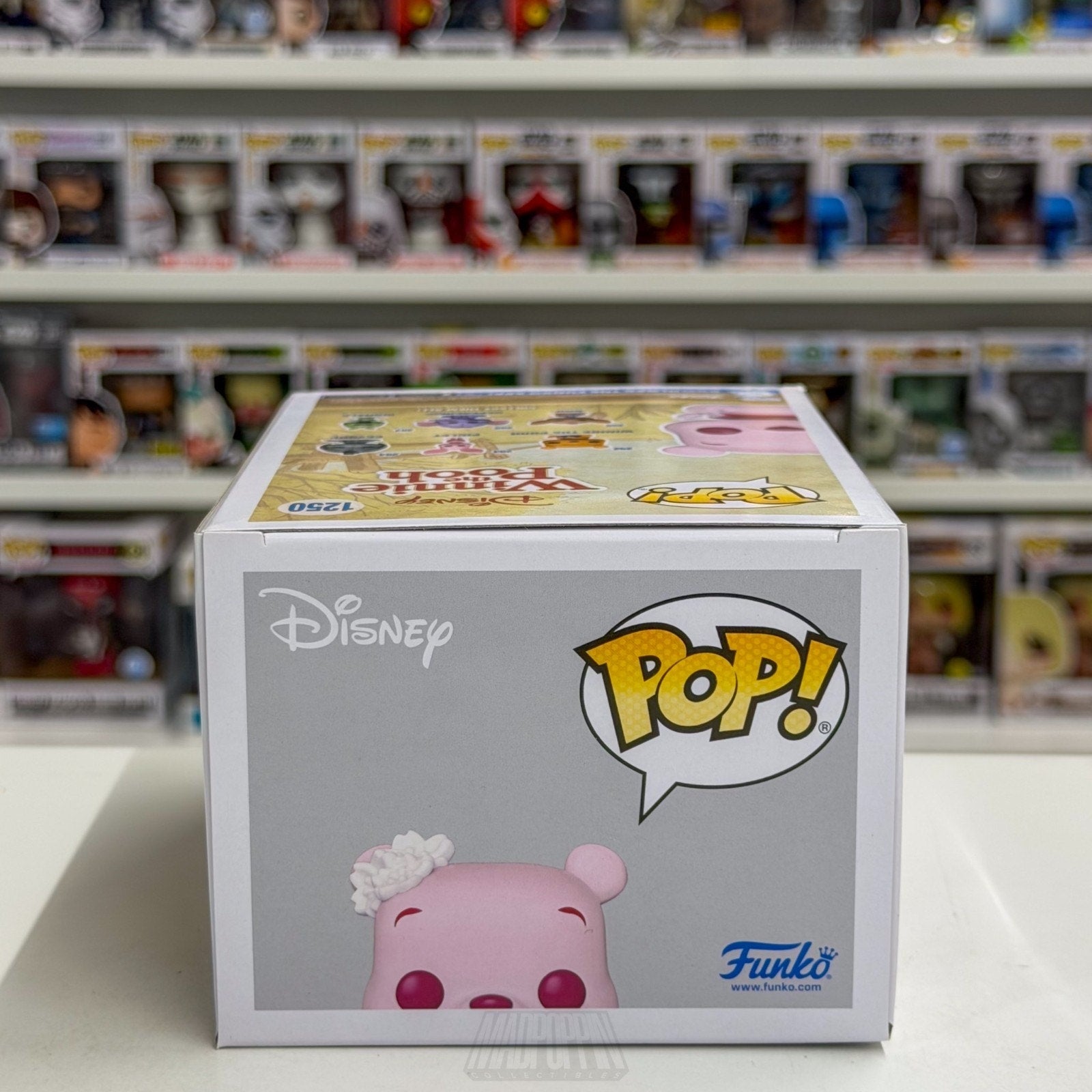 Funko Pop Disney Winnie The Pooh Pink Flocked Hot Topic 1250 Toy Vinyl Figure
