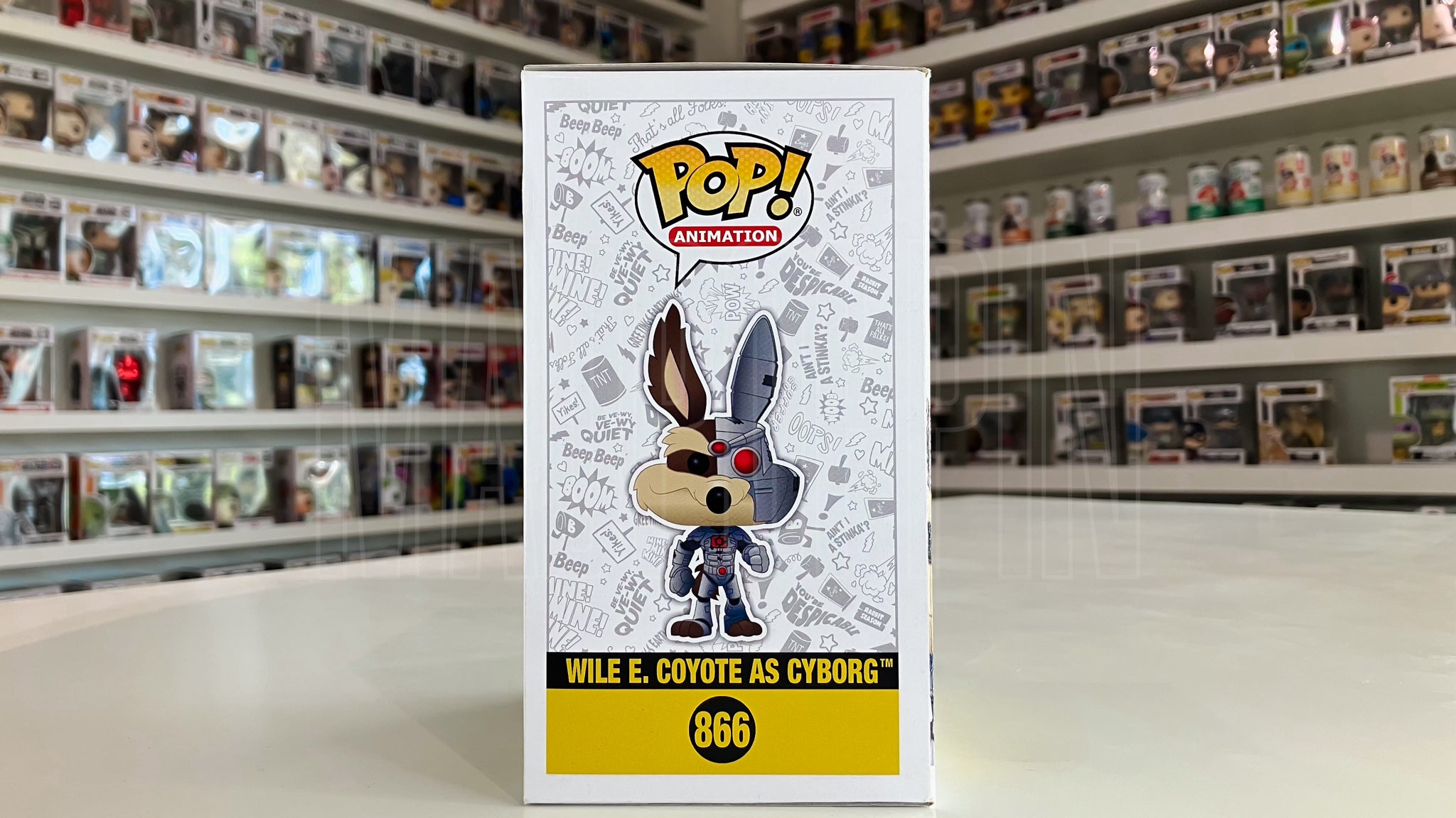 Funko Pop DC x Looney Tunes Animation Wile E. Coyote as Cyborg FYE Exclusive 866