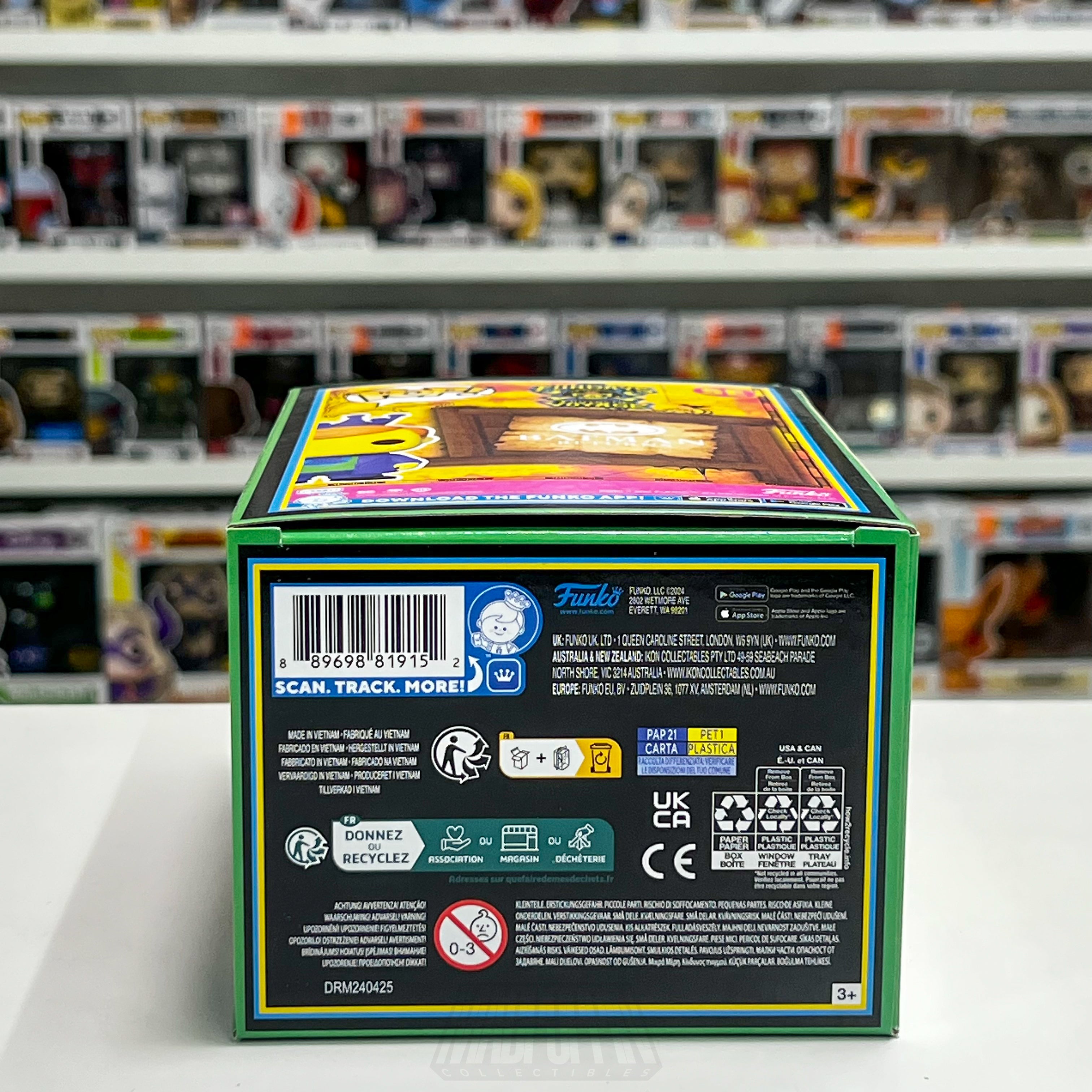 Funko Pop Fundays Funtastic Voyage Freddy as Penguin Blacklight 250 PCS SE Show