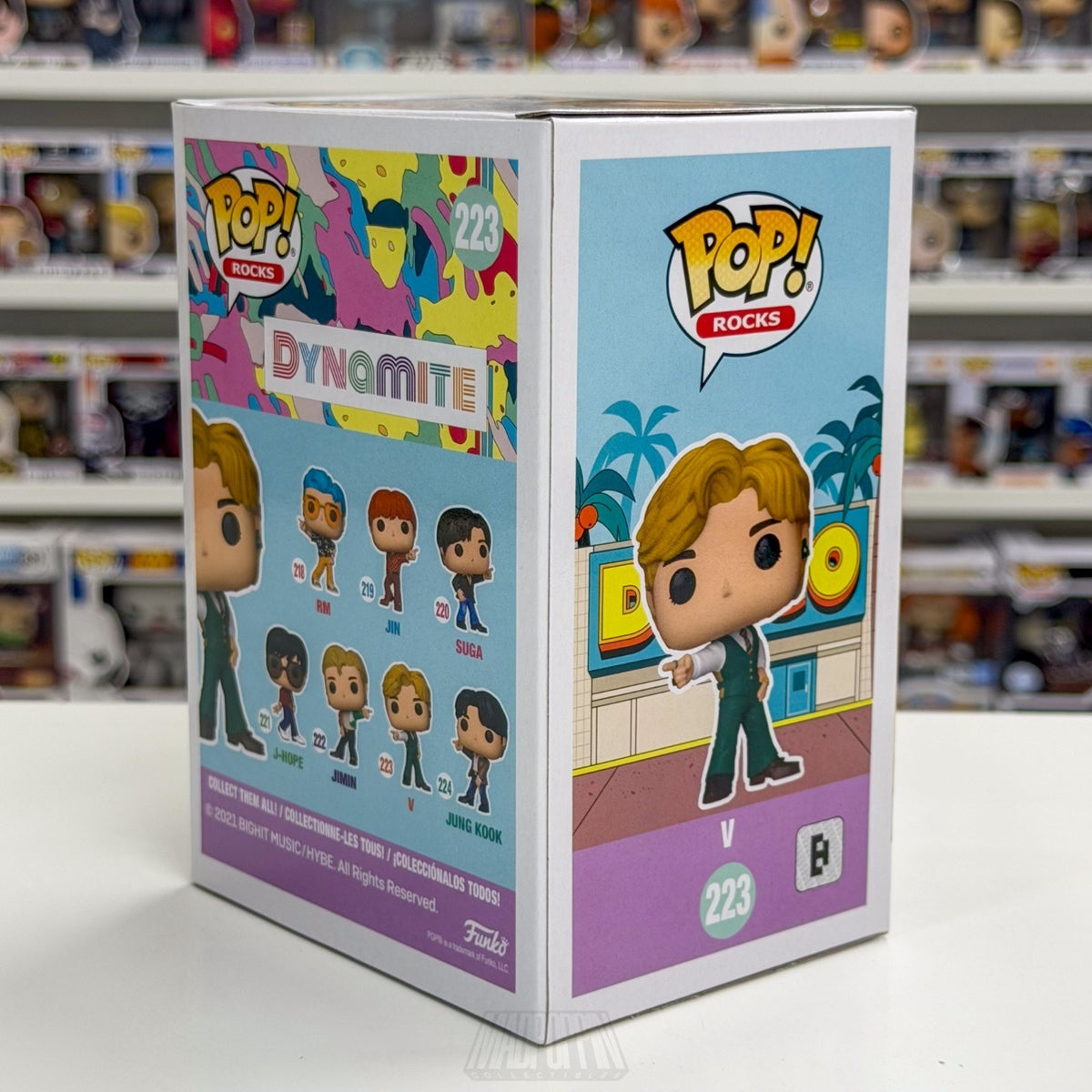 Funko Pop Rocks BTS Dynamite V 223 Bangtan Boy Band Korean K-Pop Vinyl Figure