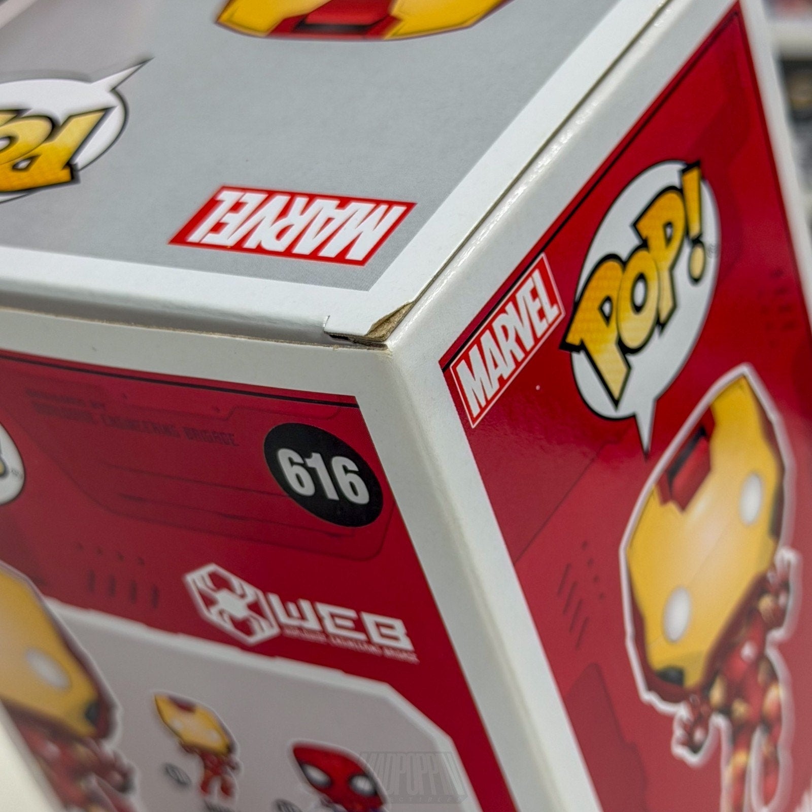 Funko Pop Marvel WEB Iron Man Disney Park Exclusive 616 Superhero Vinyl Figure