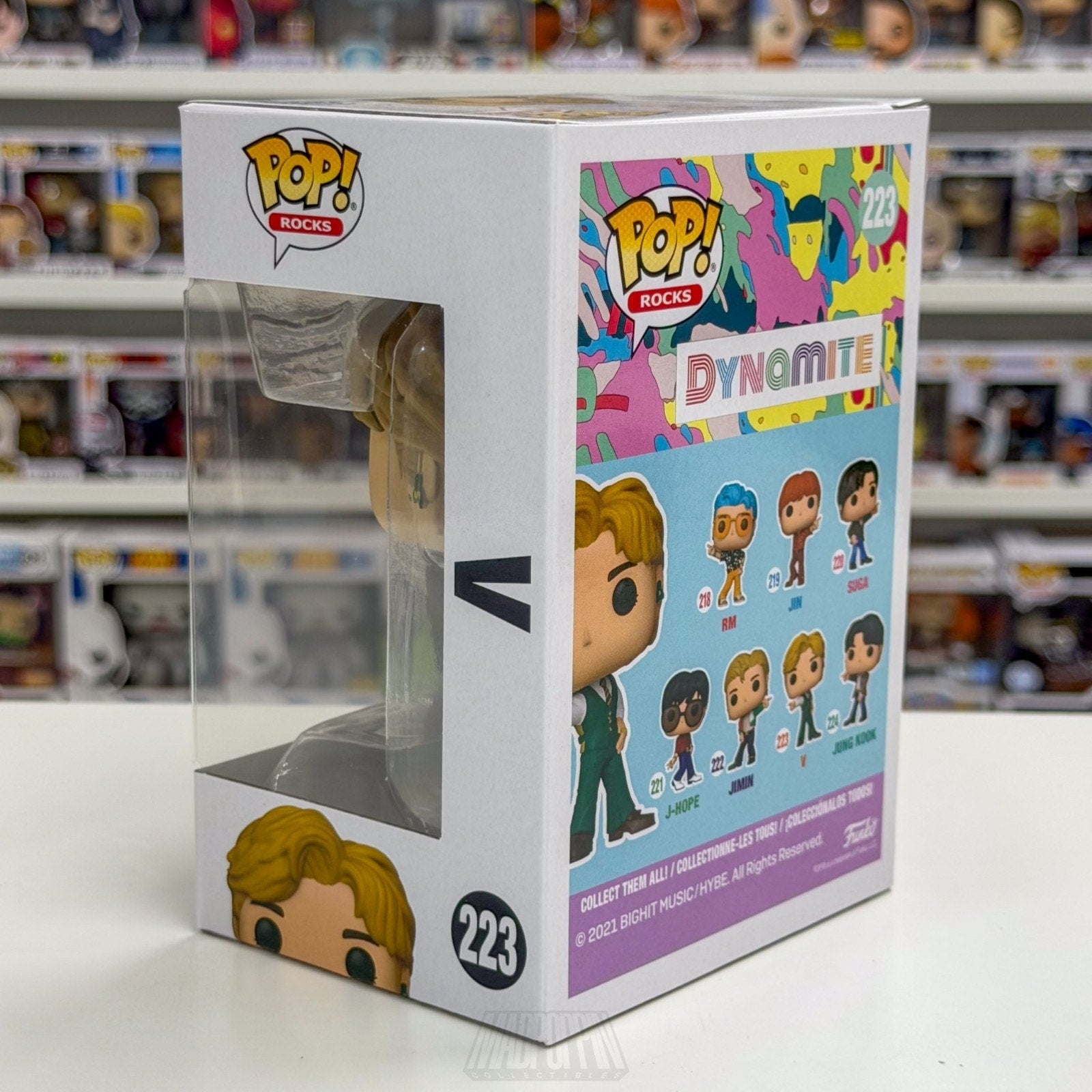 Funko Pop Rocks BTS Dynamite V 223 Bangtan Boy Band Korean K-Pop Vinyl Figure
