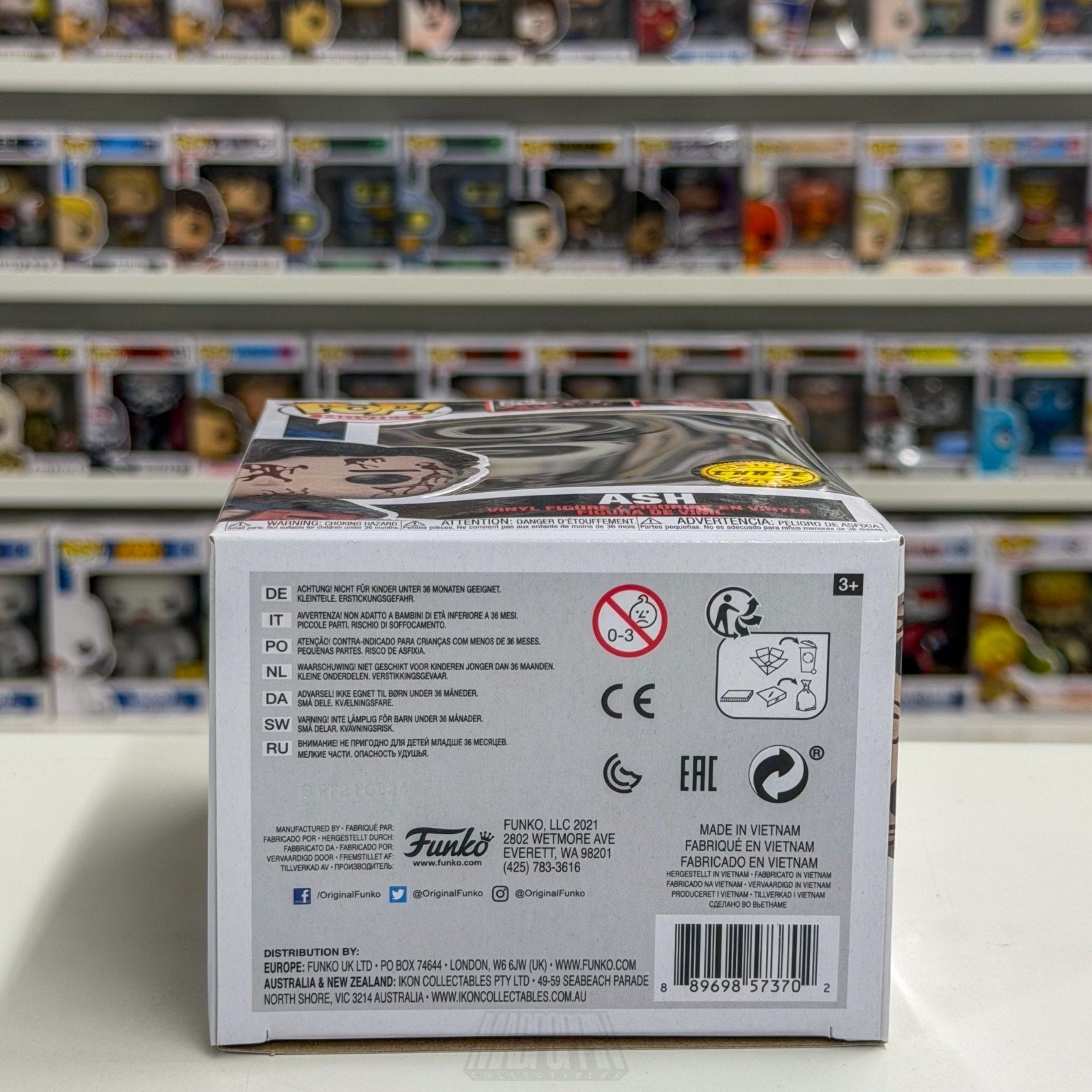 Funko Pop Movies Evil Dead 40th Ash Bloody Chase 1142 Horror Deadites Toy Figure