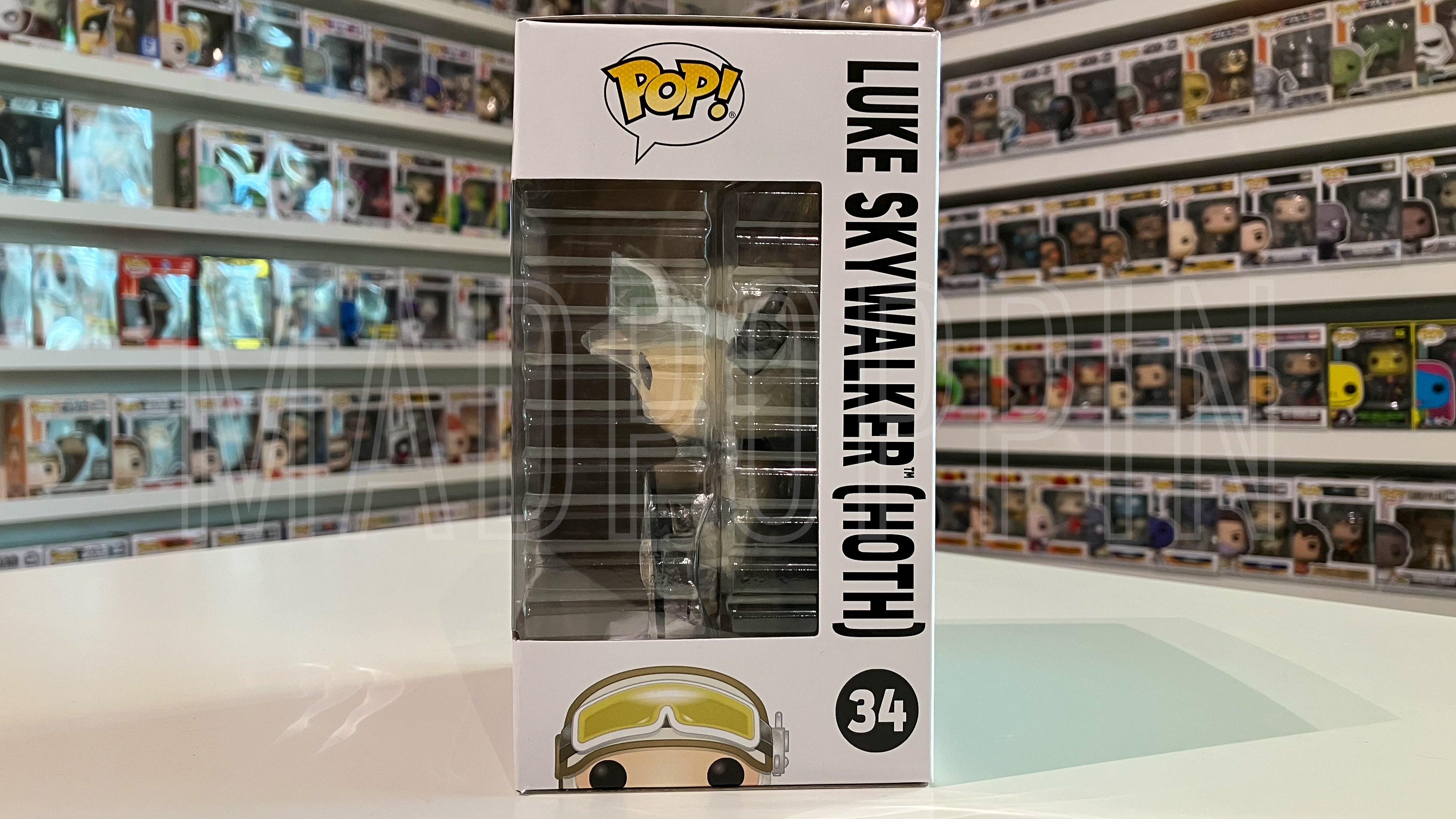 POP! Star Wars: Star Wars - Luke Skywalker [Hoth] & Pin