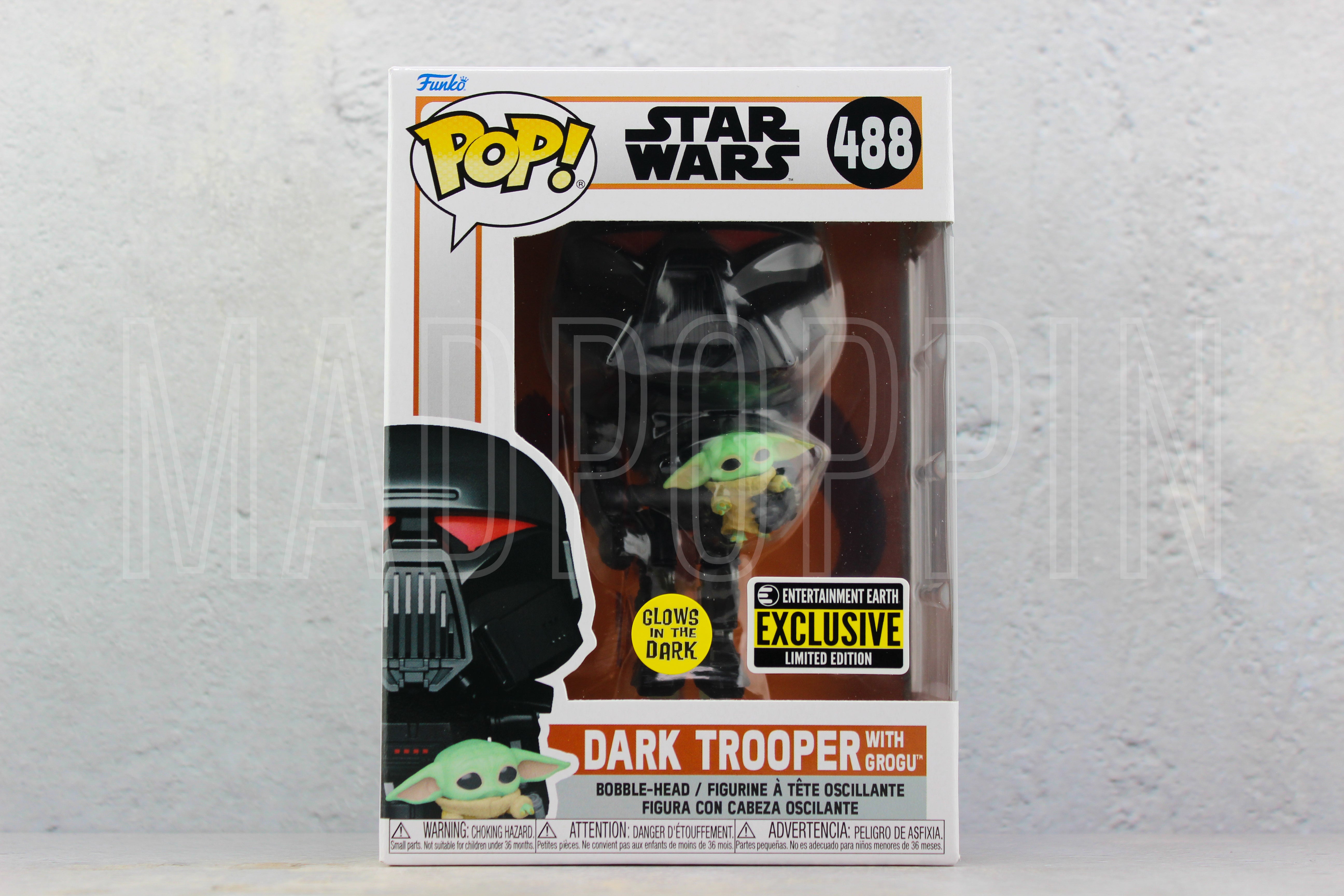 POP! Star Wars: The Mandalorian - Dark Trooper with Grogu (Glow in the Dark)