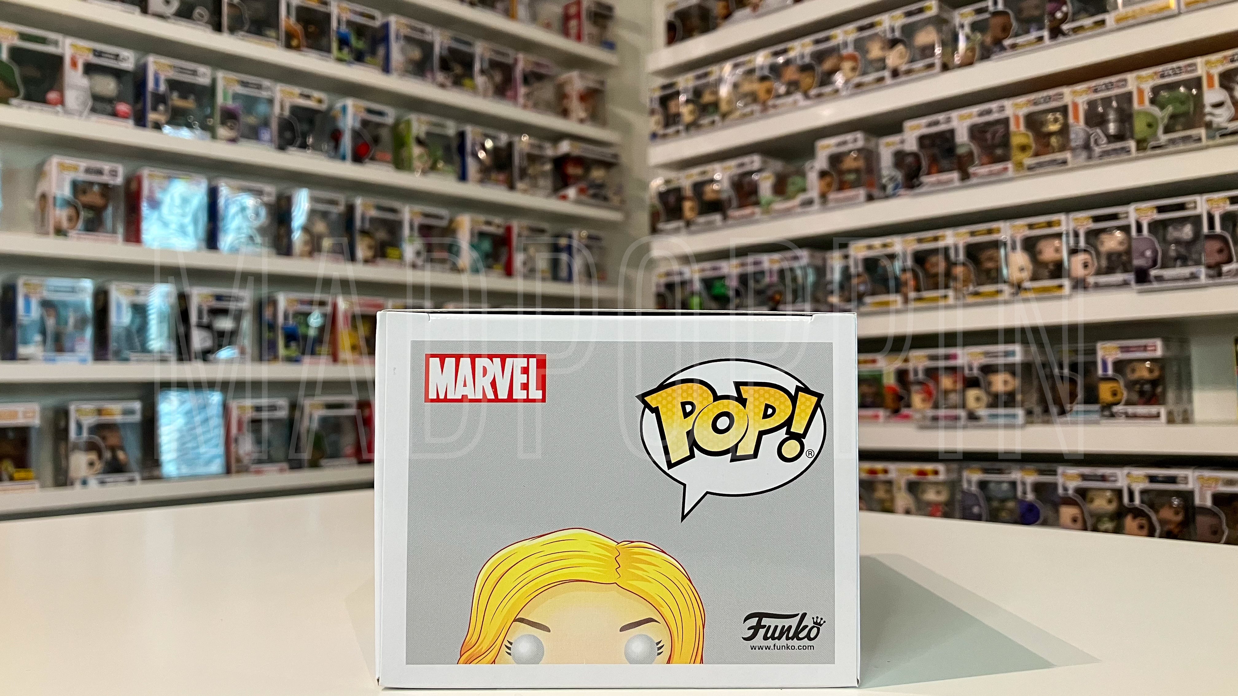 Funko POP! Captain Marvel Flying Unmasked Glow In The Dark Marvel Collector Corps #446