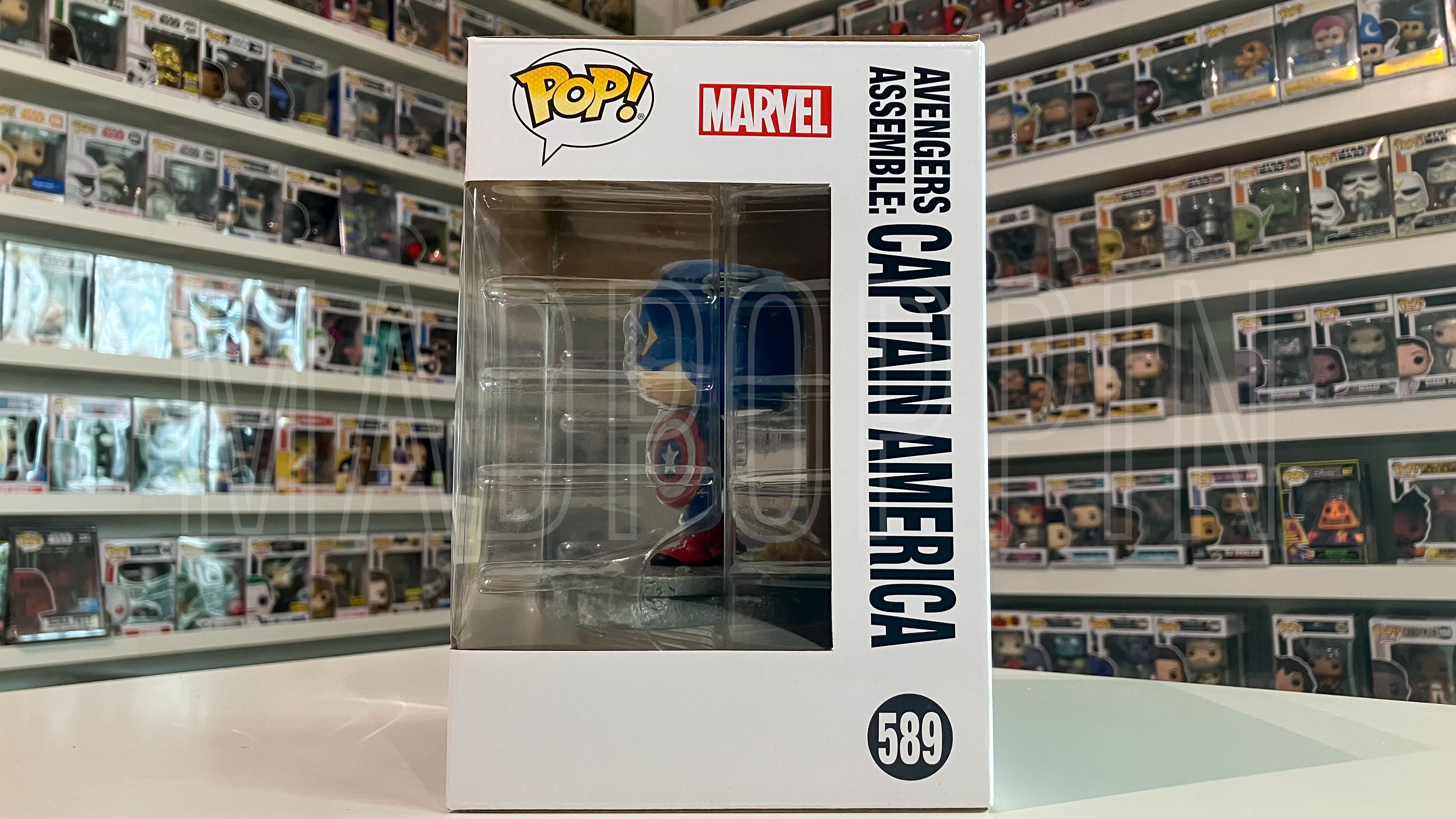 Funko POP! Marvel Deluxe Avengers Assemble Captain America Amazon Exclusive #589